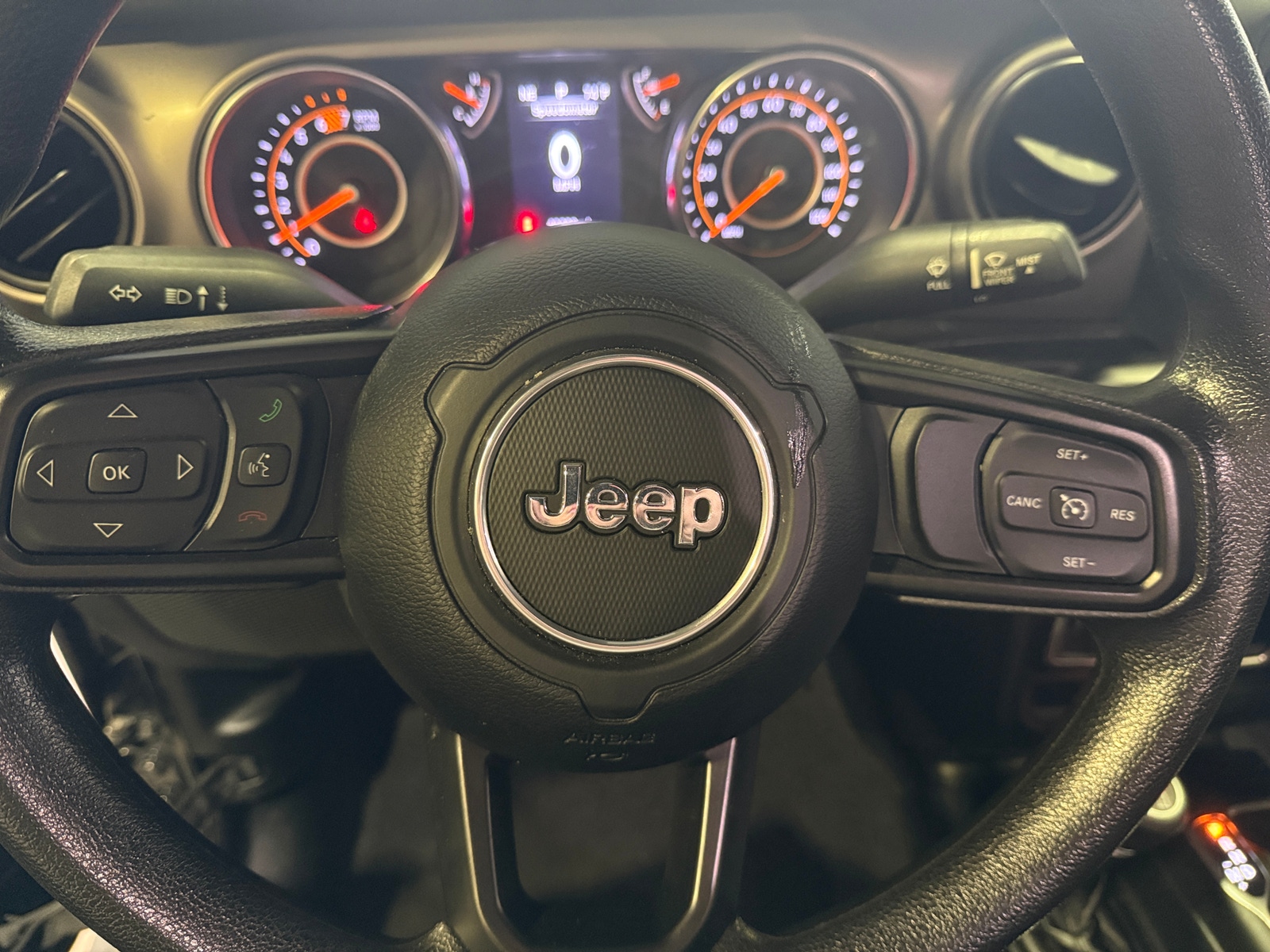 Thumbnail: 2021 Jeep Wrangler - 5