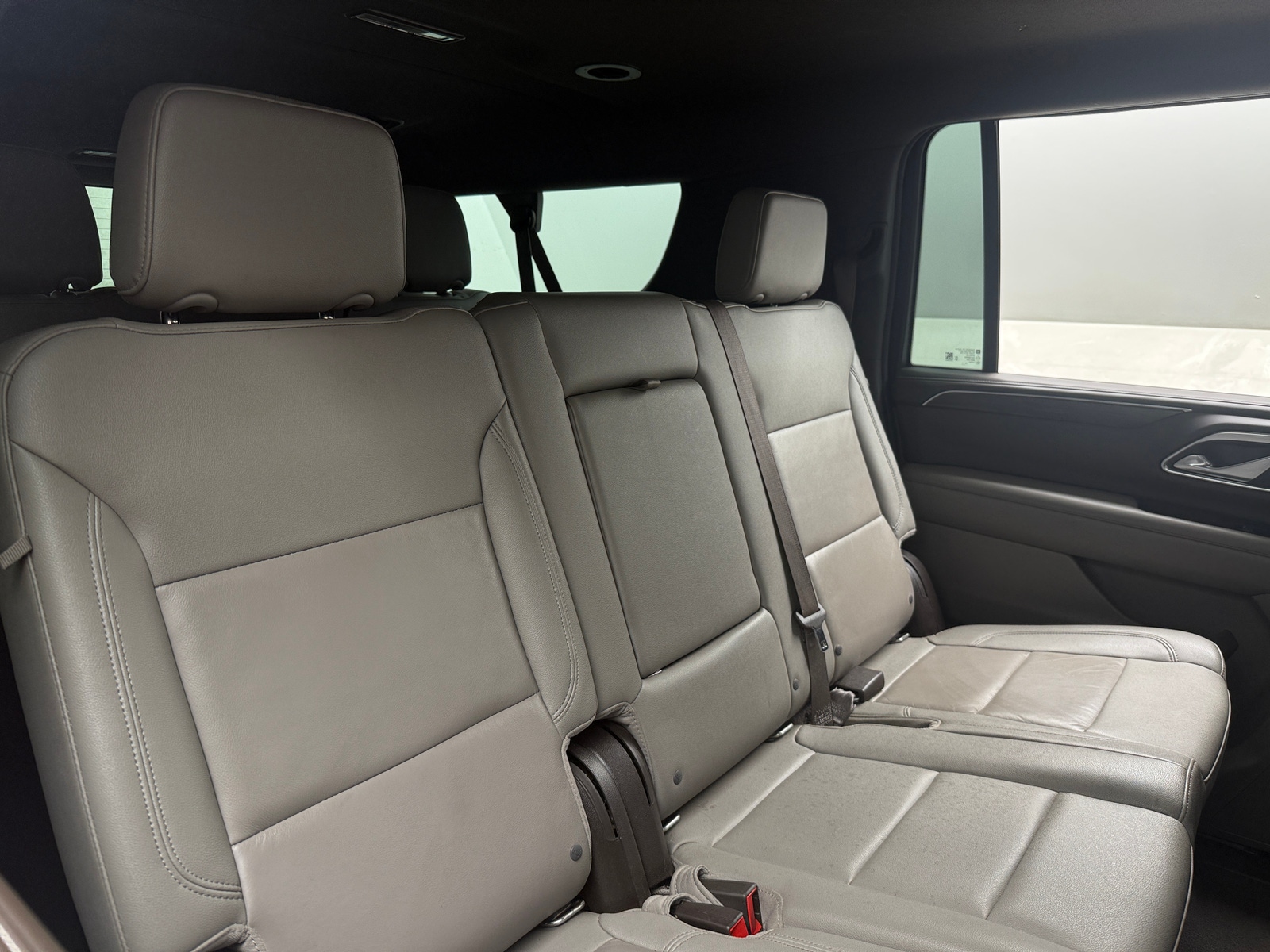 Thumbnail: 2022 Chevrolet Suburban - 5