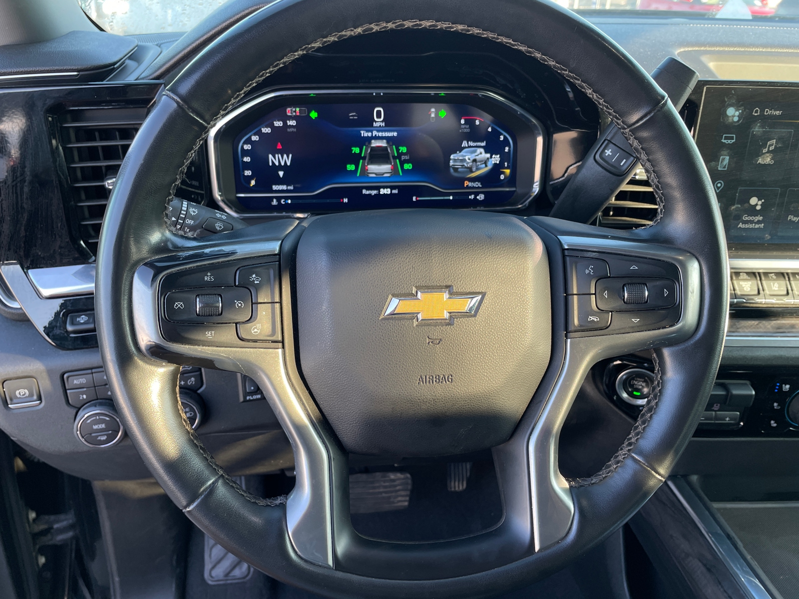 Thumbnail: 2024 Chevrolet Silverado 3500 - 4