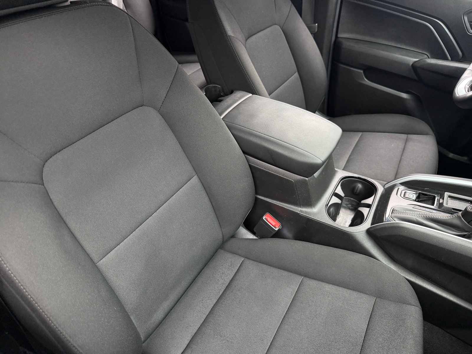 Thumbnail: 2025 Chevrolet Colorado - 2