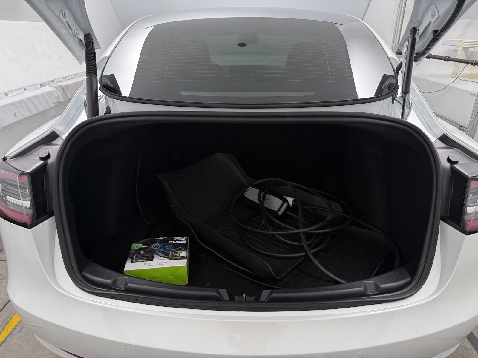 Thumbnail: 2022 Tesla Model 3 - 6