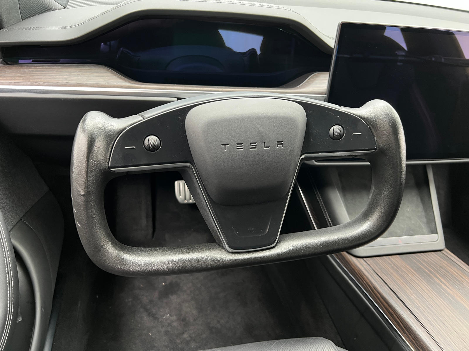 Thumbnail: 2022 Tesla Model S - 4