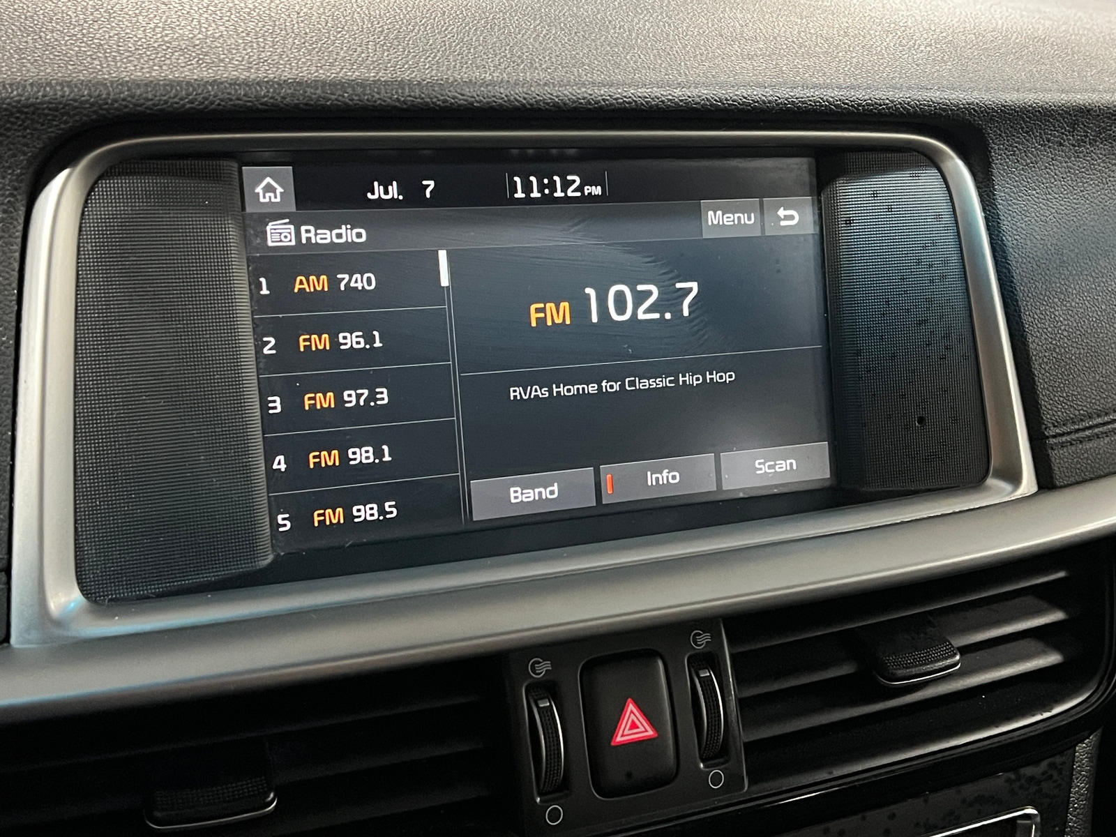 Thumbnail: 2019 Kia Optima - 4