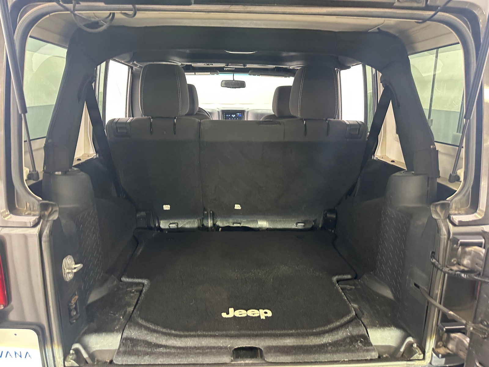 Thumbnail: 2016 Jeep Wrangler - 7