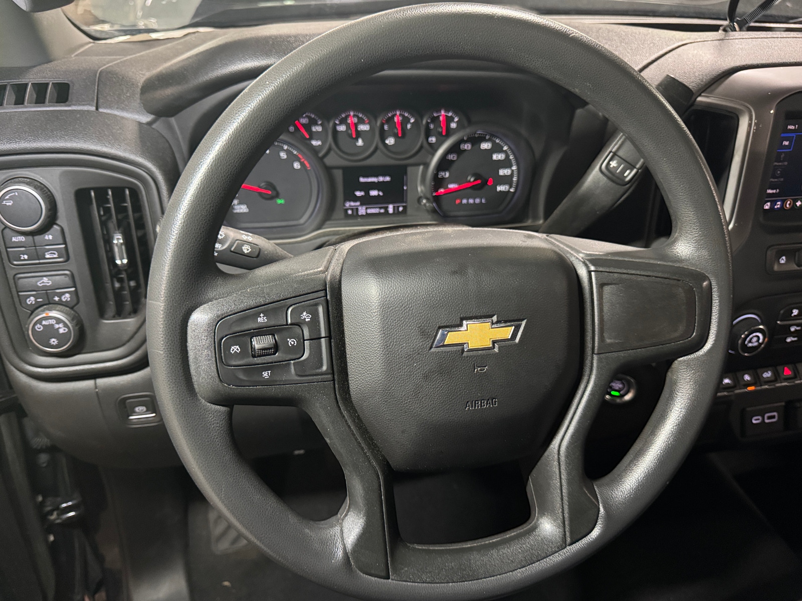 Thumbnail: 2022 Chevrolet Silverado 1500 - 5