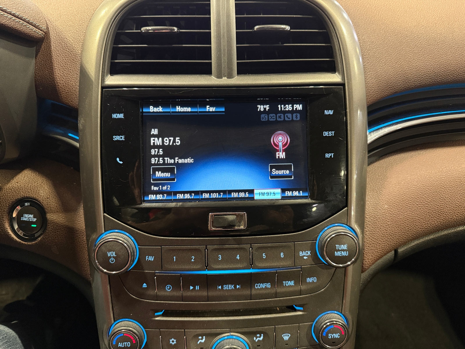 Thumbnail: 2013 Chevrolet Malibu - 3