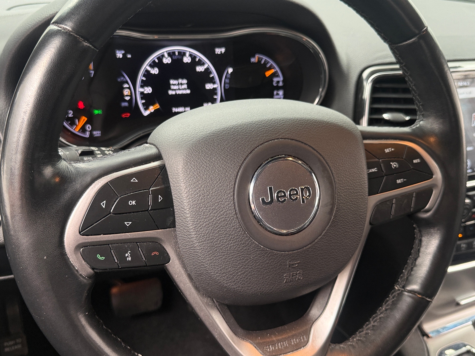 Thumbnail: 2022 Jeep Grand Cherokee - 4