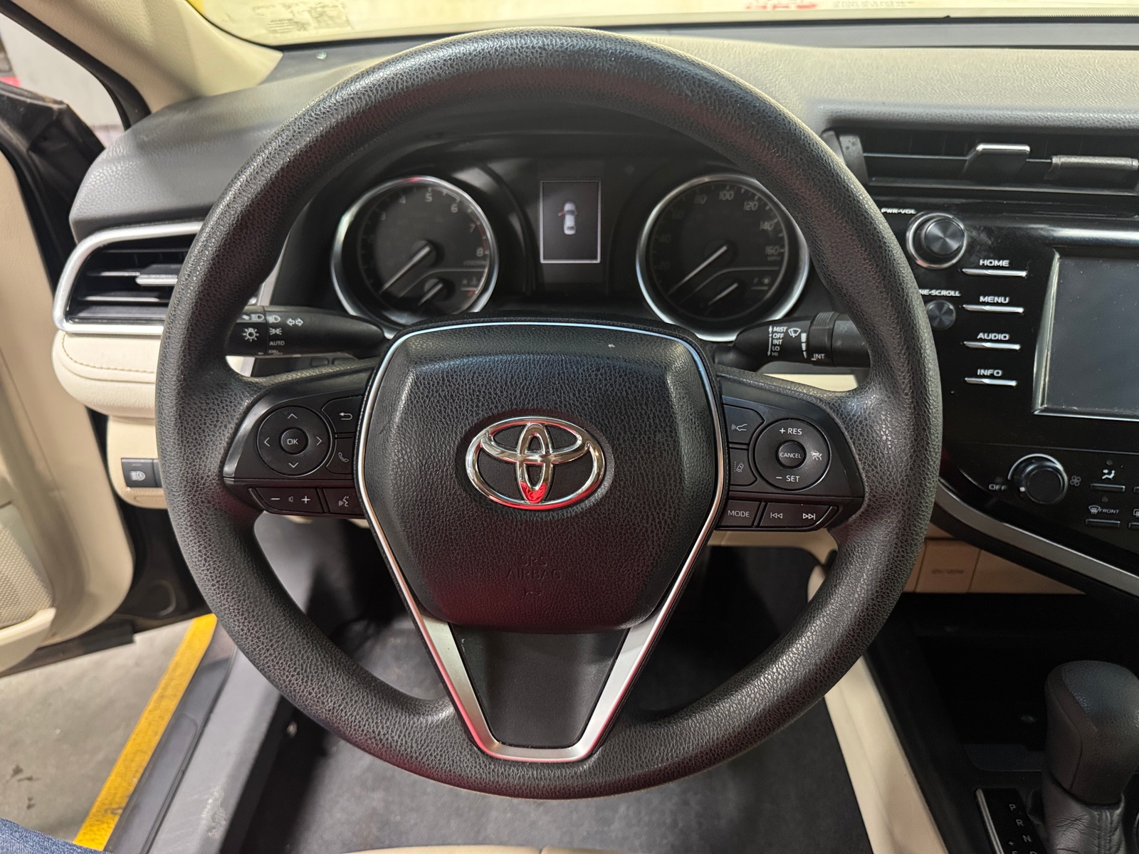 Thumbnail: 2018 Toyota Camry - 5