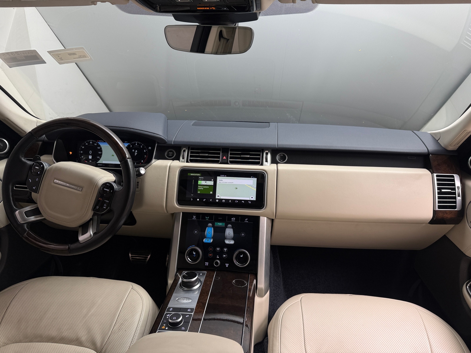 Thumbnail: 2021 Land Rover Range Rover - 2