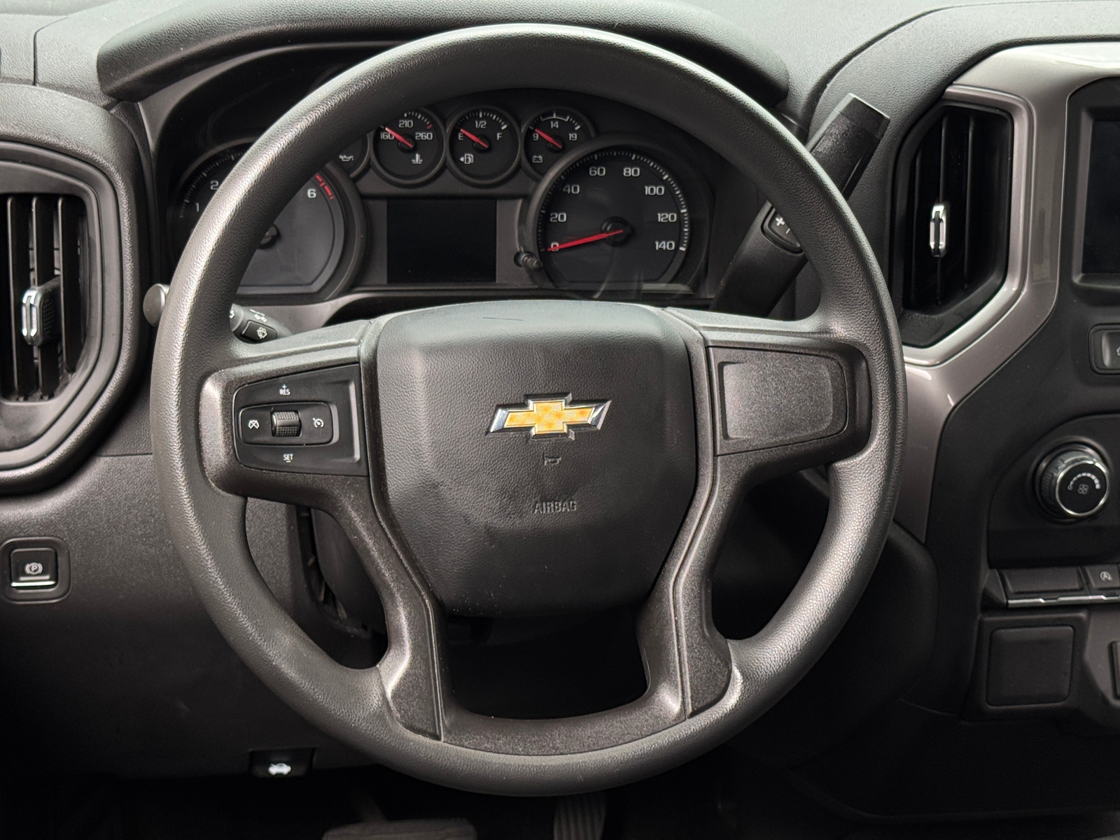 Thumbnail: 2021 Chevrolet Silverado 1500 - 5
