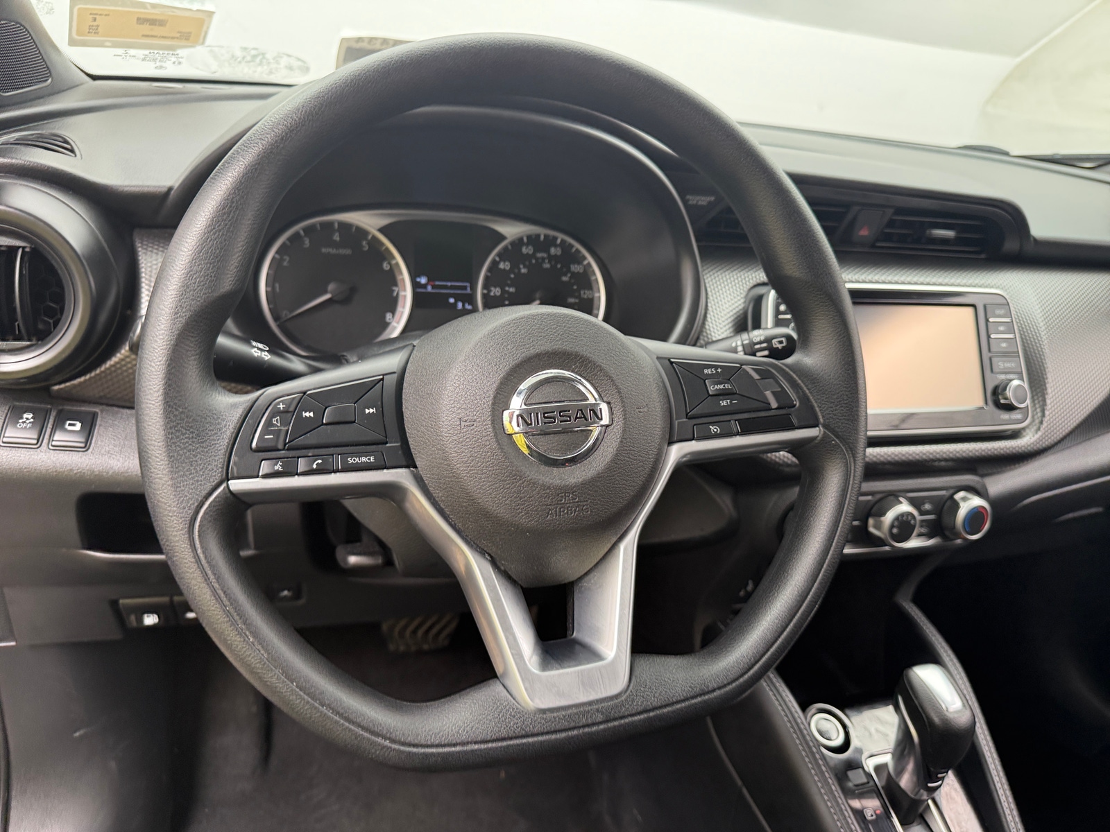 Thumbnail: 2019 Nissan Kicks - 5