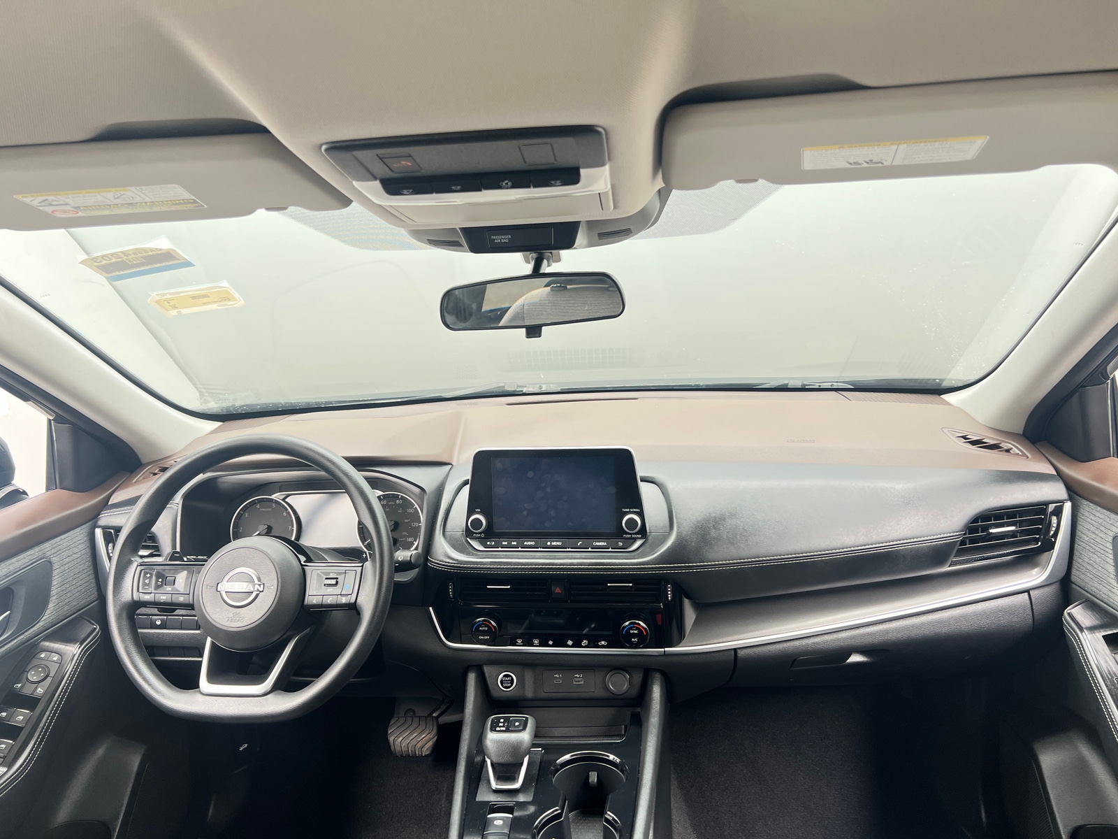 Thumbnail: 2022 Nissan Rogue - 3