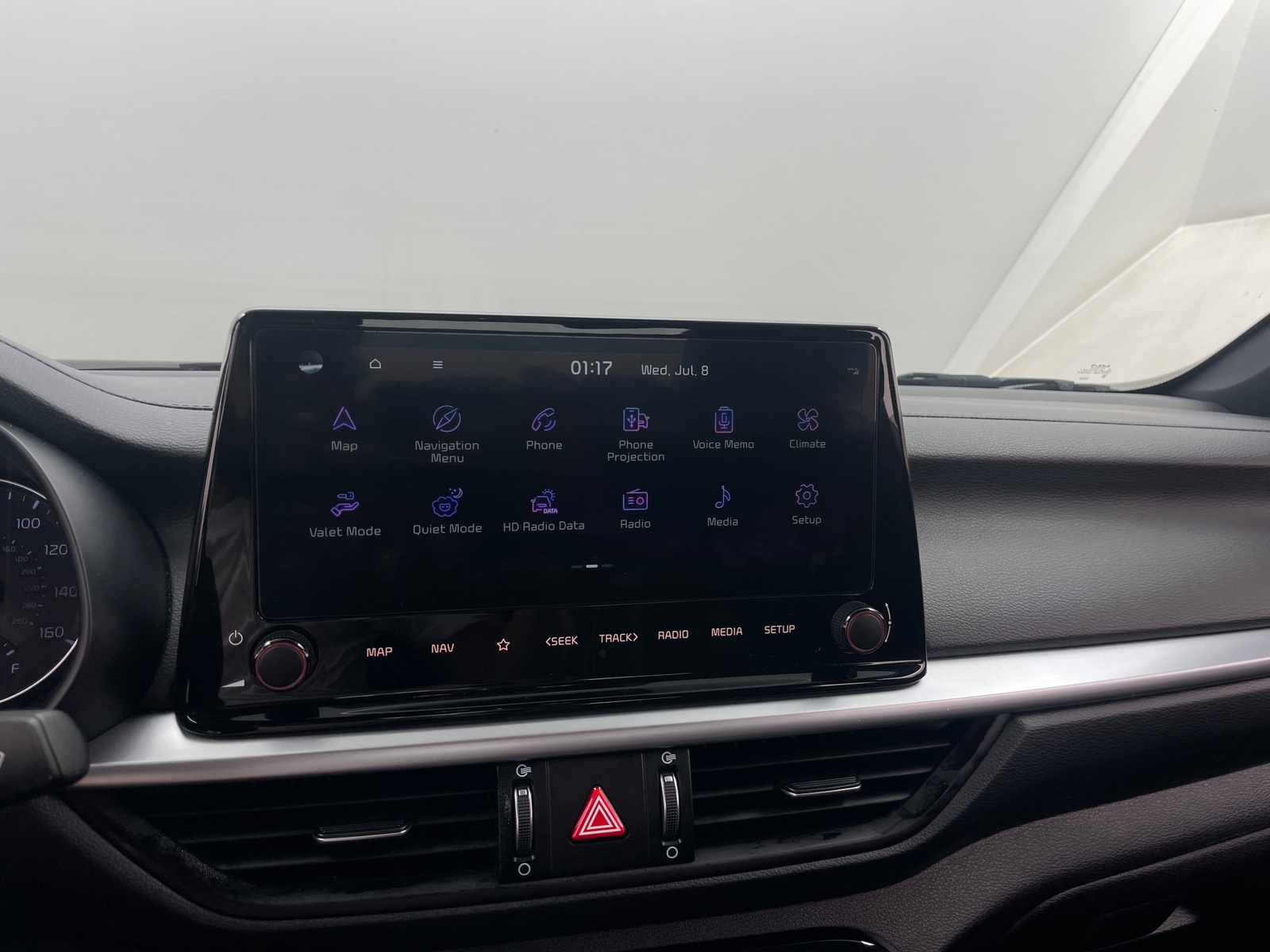 Thumbnail: 2024 Kia Forte - 4