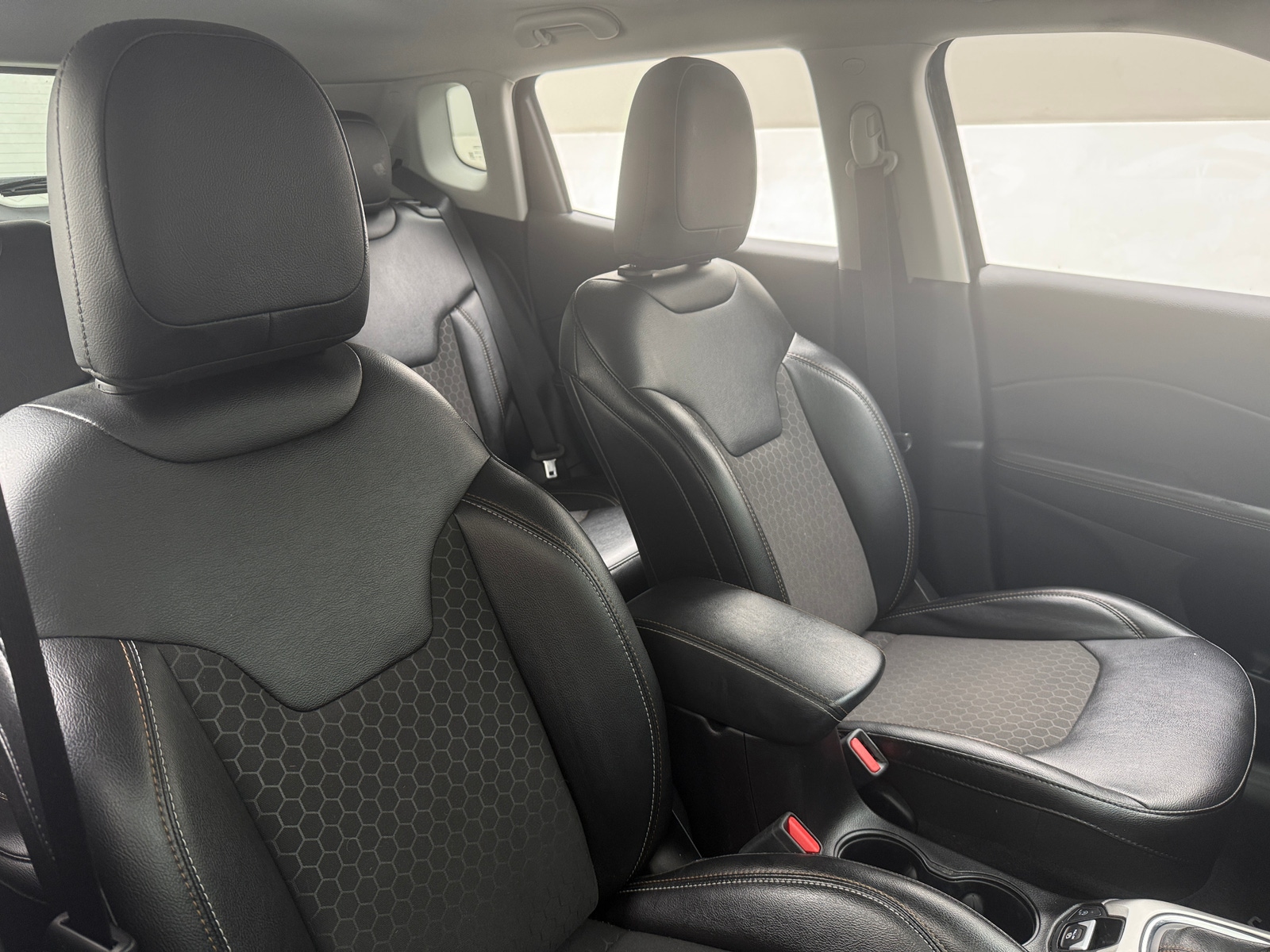 Thumbnail: 2020 Jeep Compass - 2