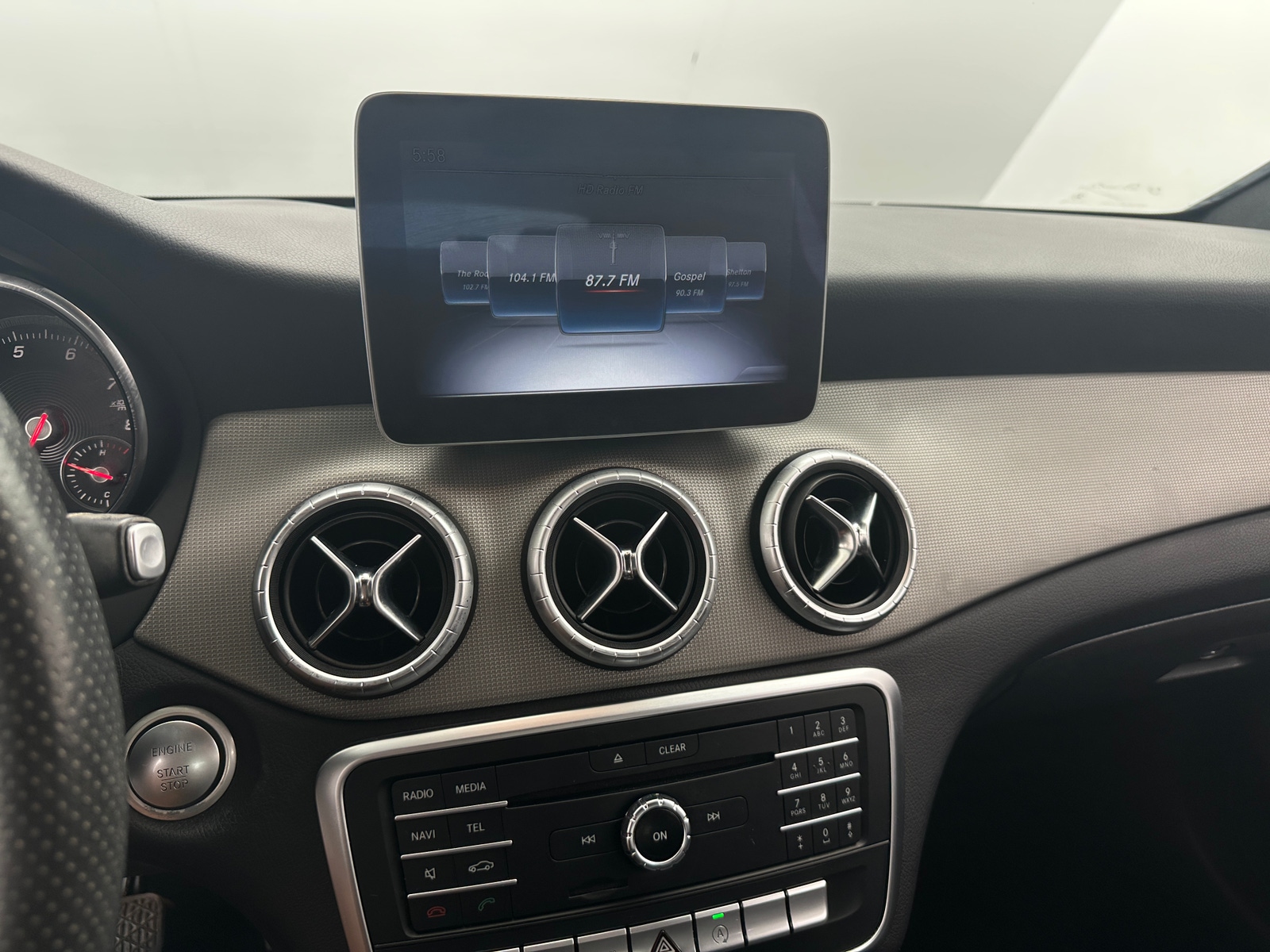 Thumbnail: 2018 Mercedes-Benz CLA - 3