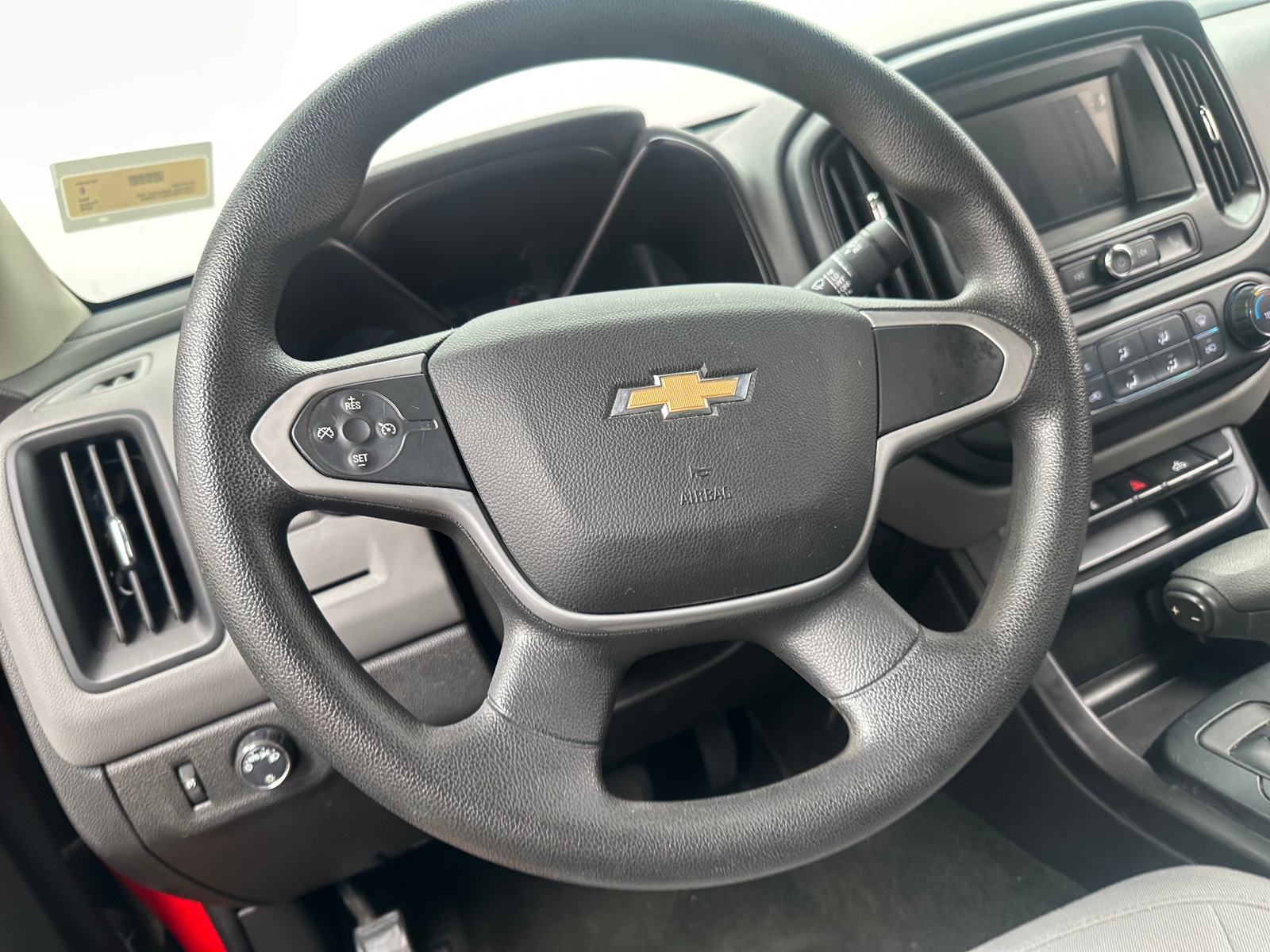Thumbnail: 2018 Chevrolet Colorado - 4