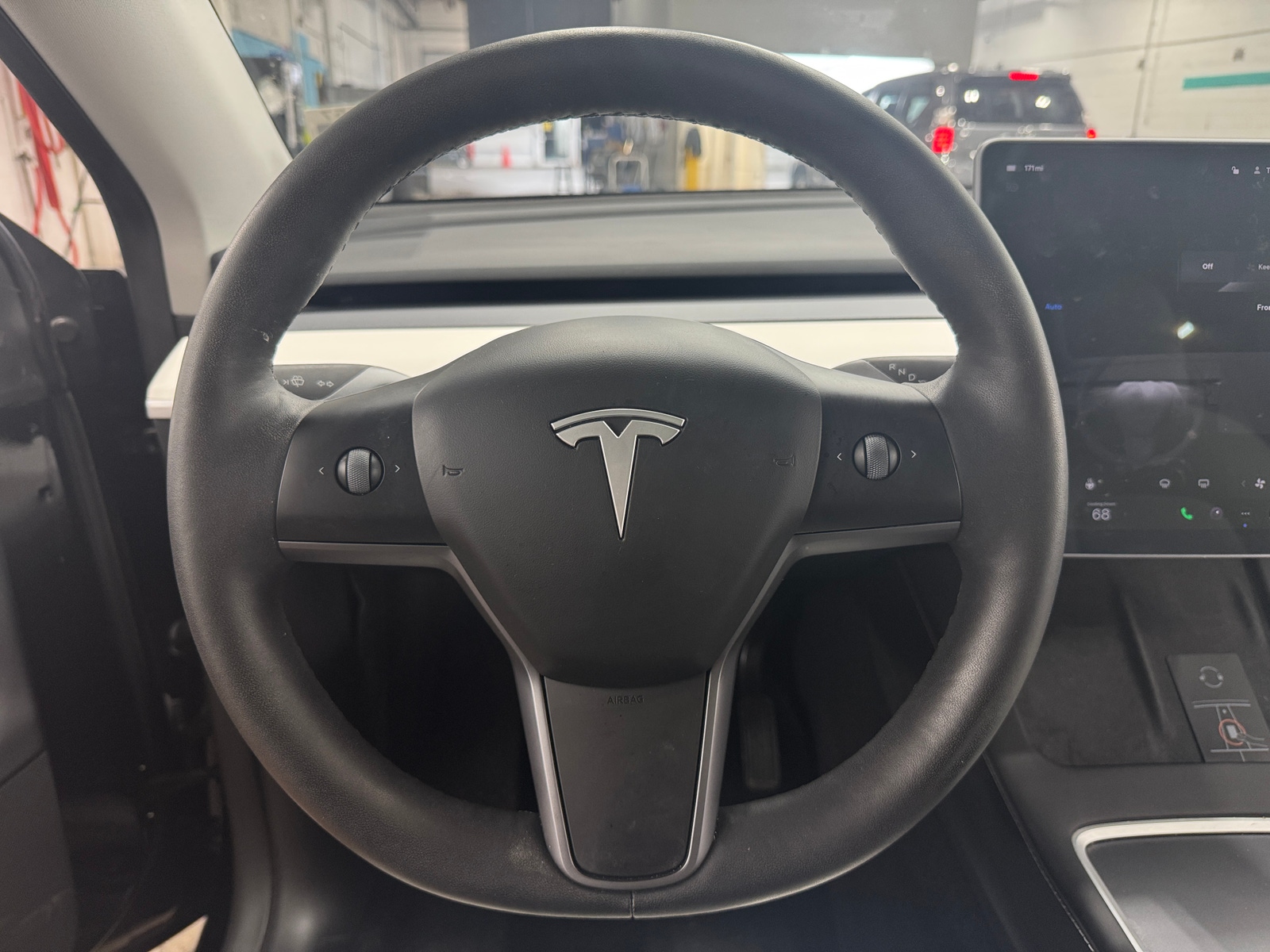 Thumbnail: 2024 Tesla Model Y - 4