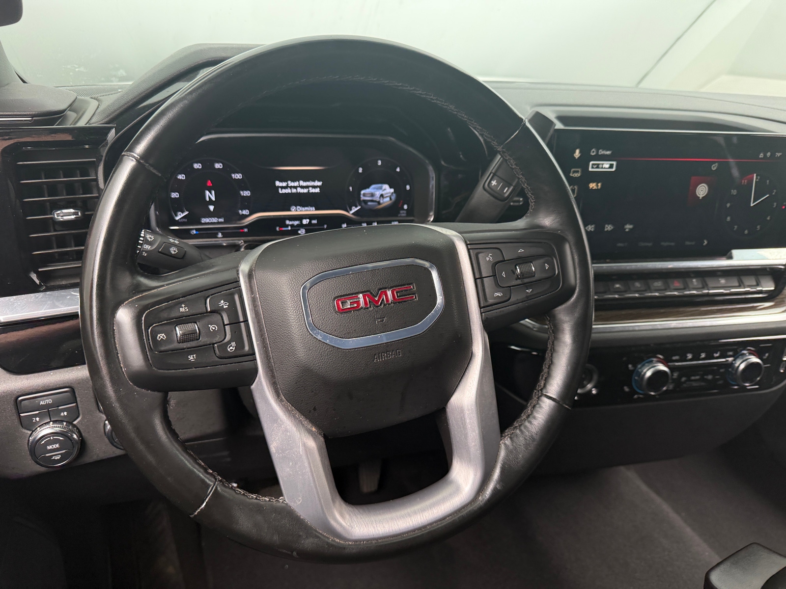Thumbnail: 2024 GMC Sierra 1500 - 5