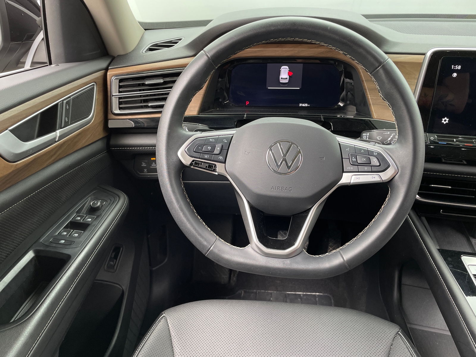 Thumbnail: 2024 Volkswagen Atlas - 4