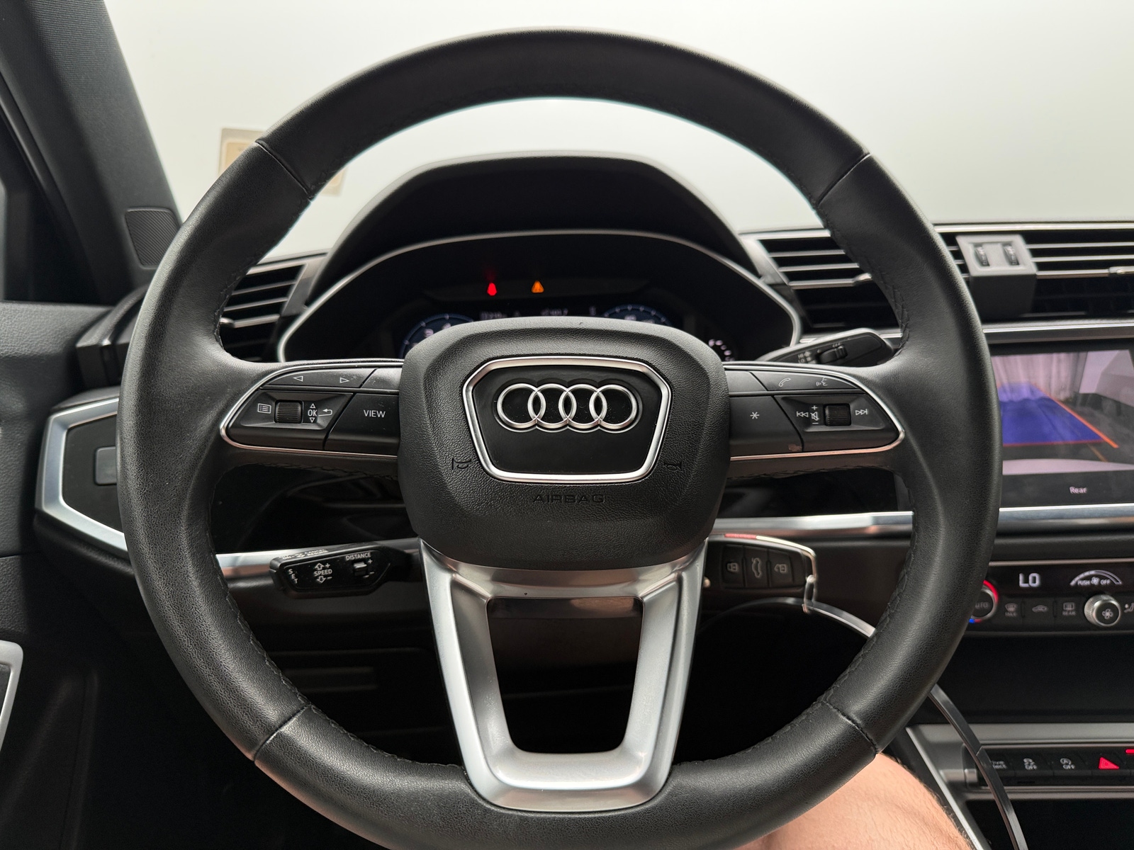 Thumbnail: 2025 Audi Q3 - 4