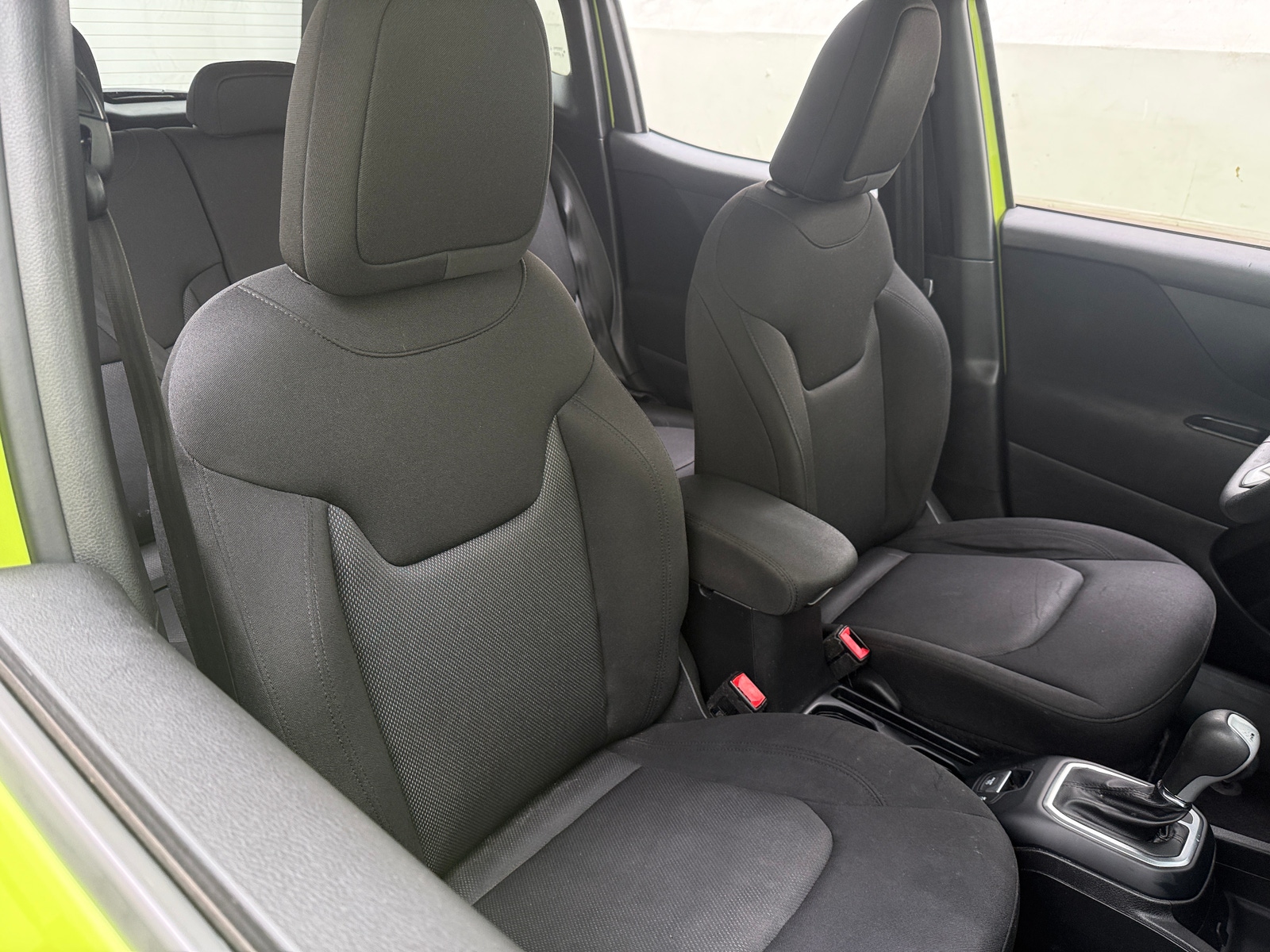 Thumbnail: 2018 Jeep Renegade - 2