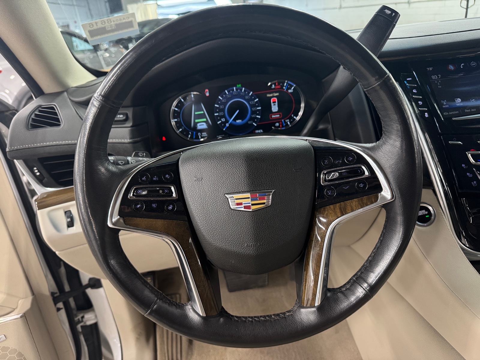 Thumbnail: 2019 Cadillac Escalade - 4