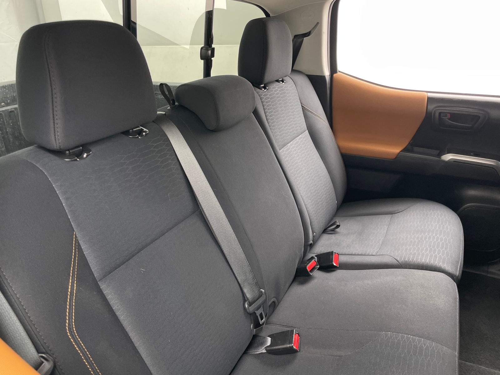 Thumbnail: 2019 Toyota Tacoma - 6