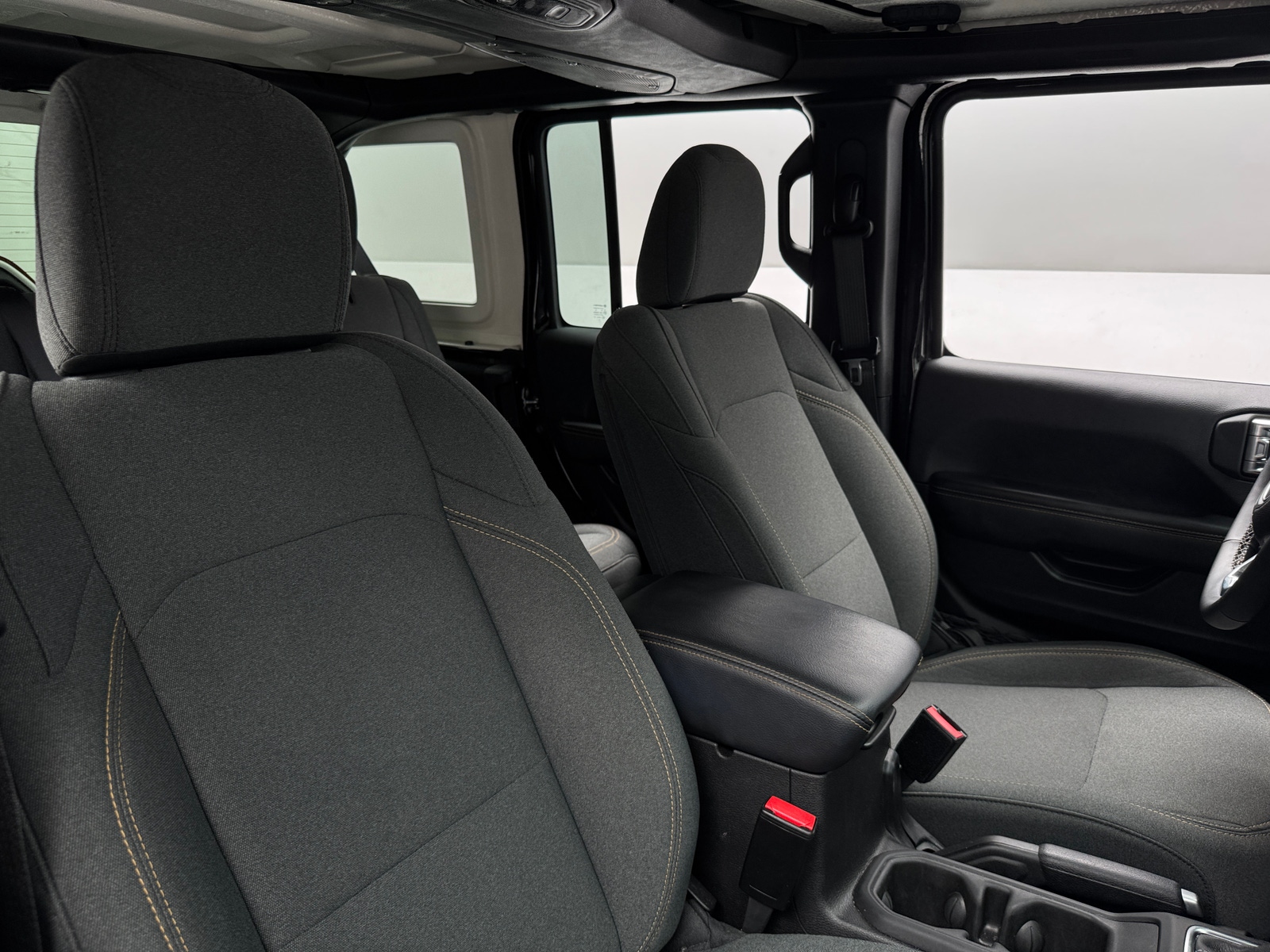 Thumbnail: 2025 Jeep Wrangler - 2