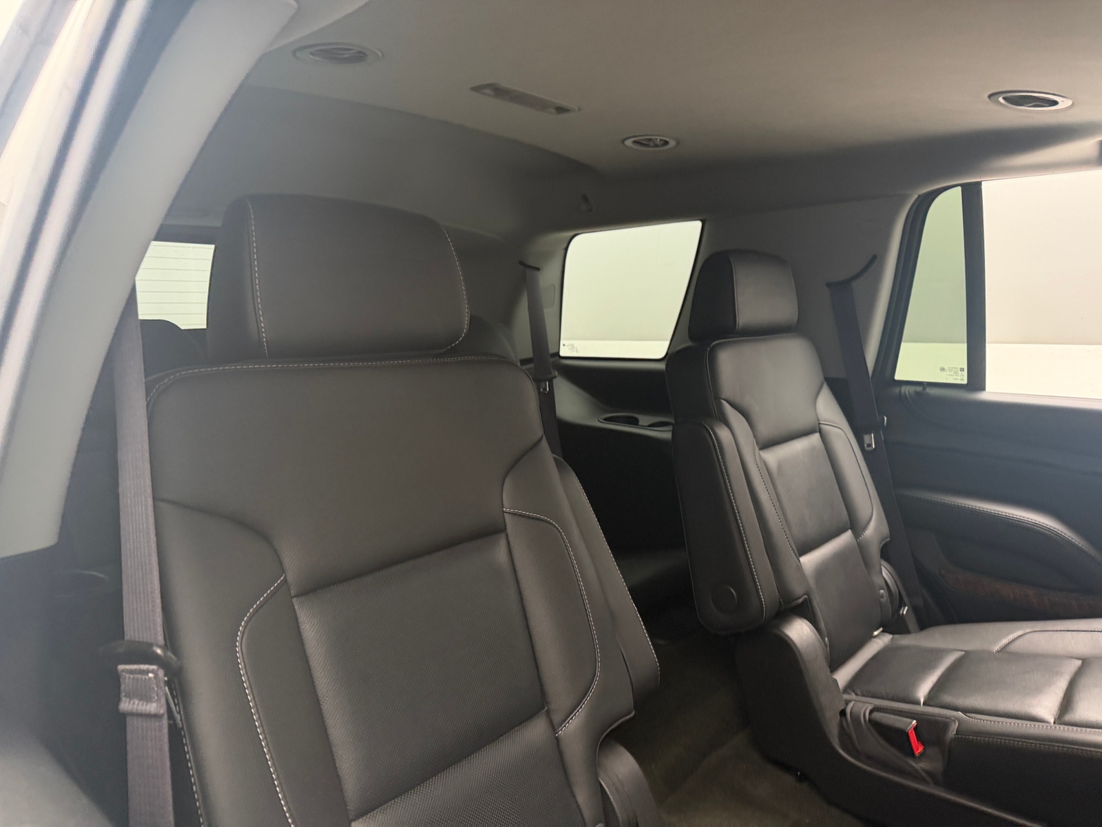 Thumbnail: 2017 Chevrolet Tahoe - 5