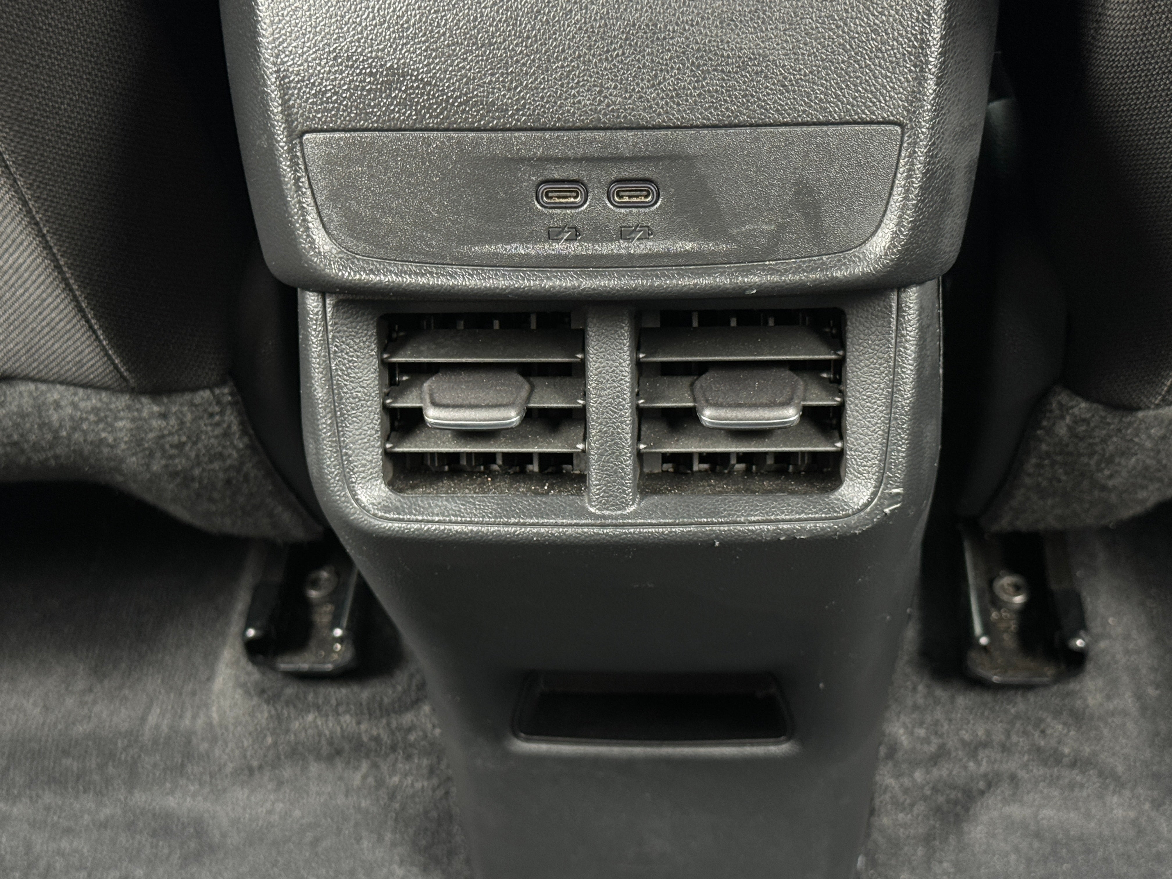 2025 Chevrolet Equinox LT - Photo 2