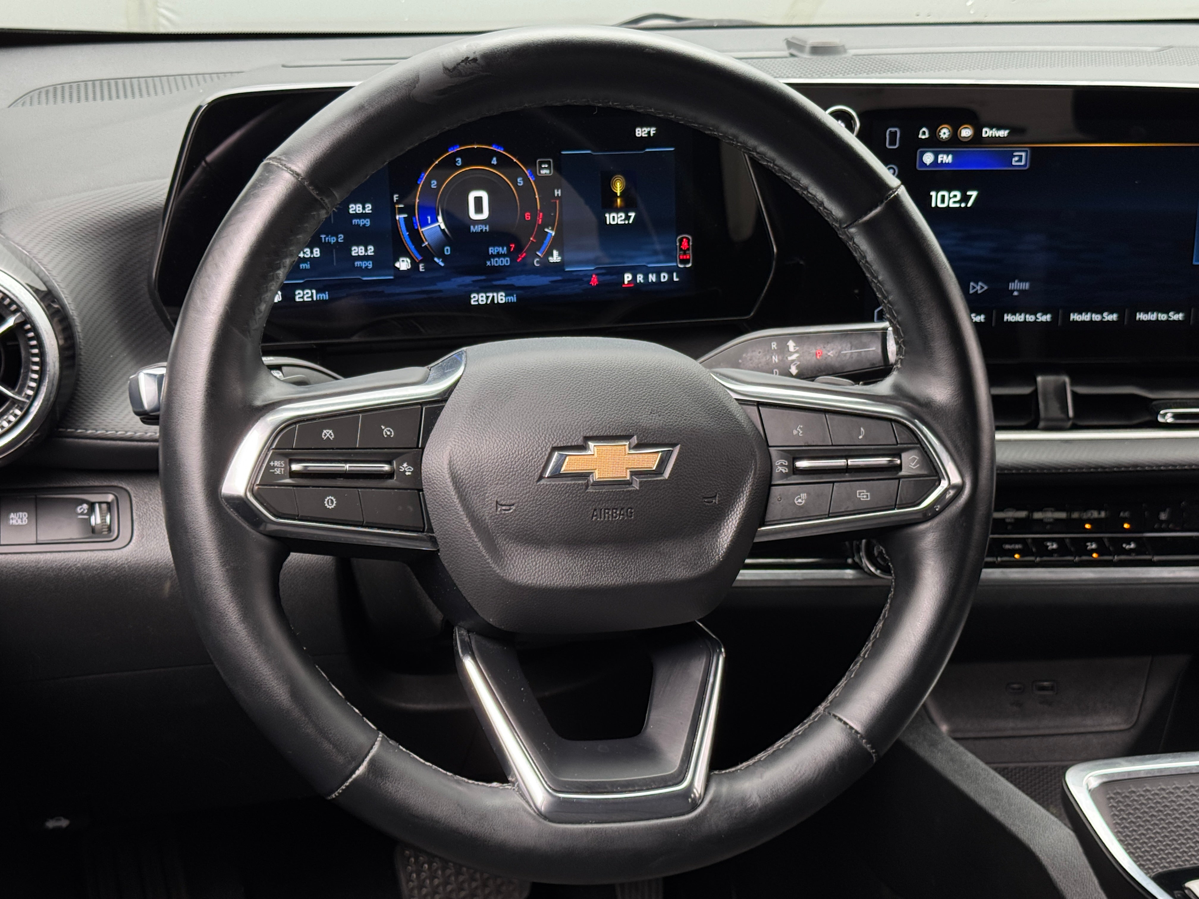 2025 Chevrolet Equinox LT - Photo 4