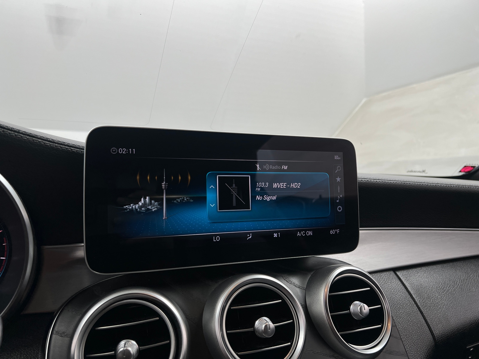 Thumbnail: 2020 Mercedes-Benz C-Class - 3