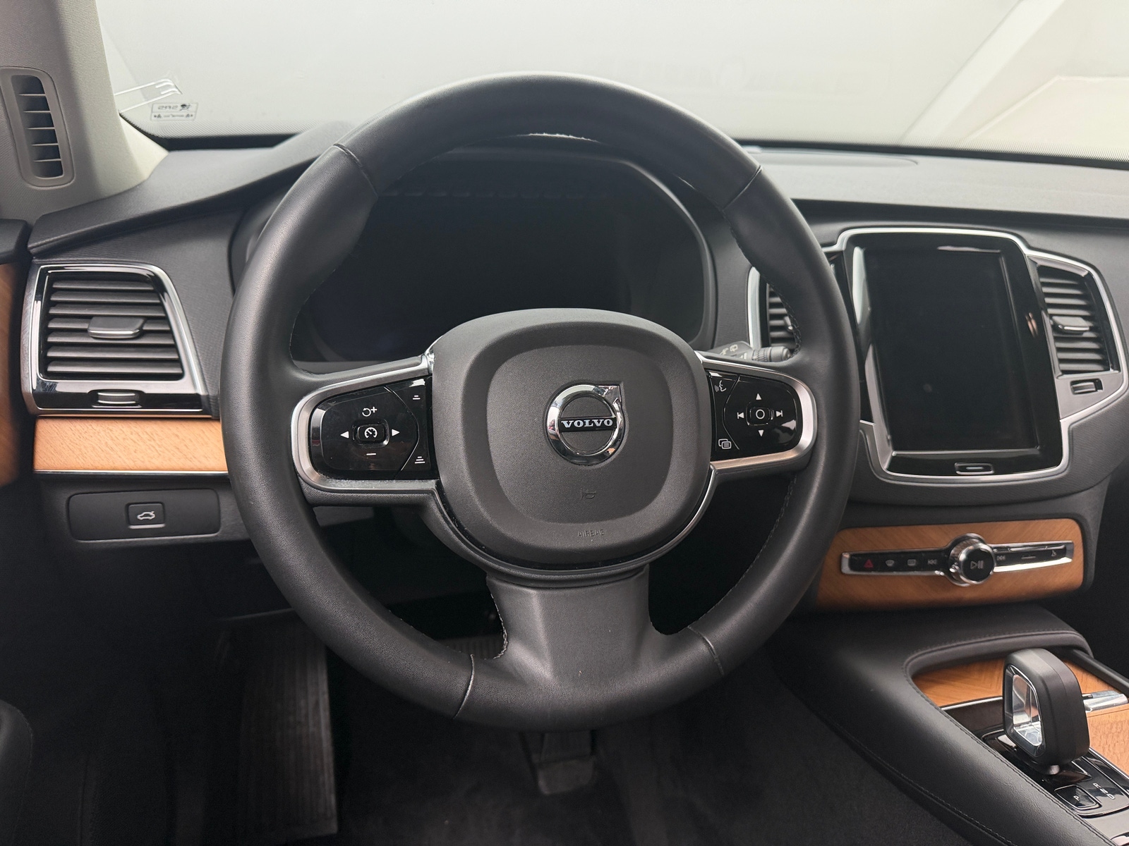 Thumbnail: 2023 Volvo XC90 - 4