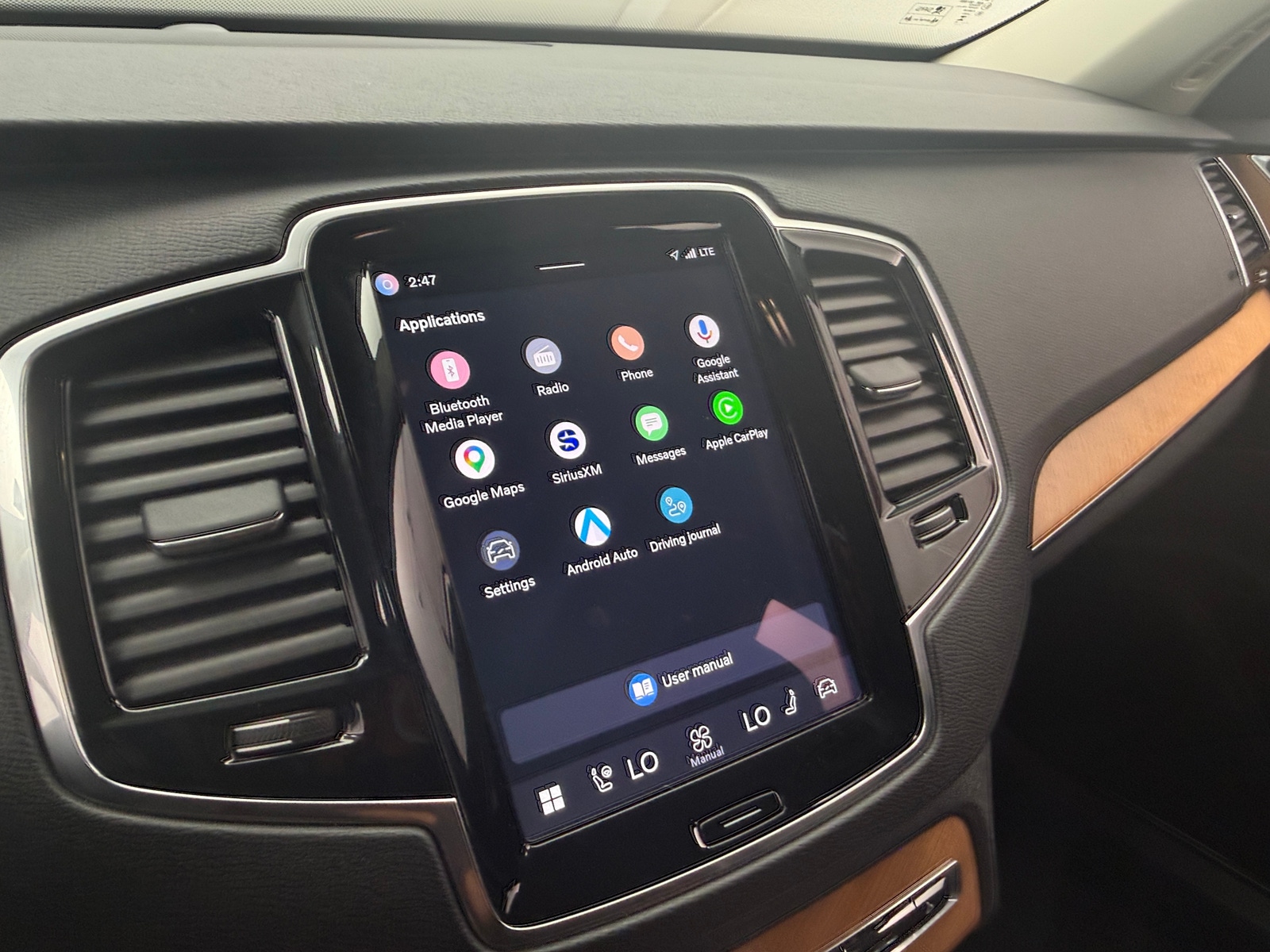 Thumbnail: 2023 Volvo XC90 - 3
