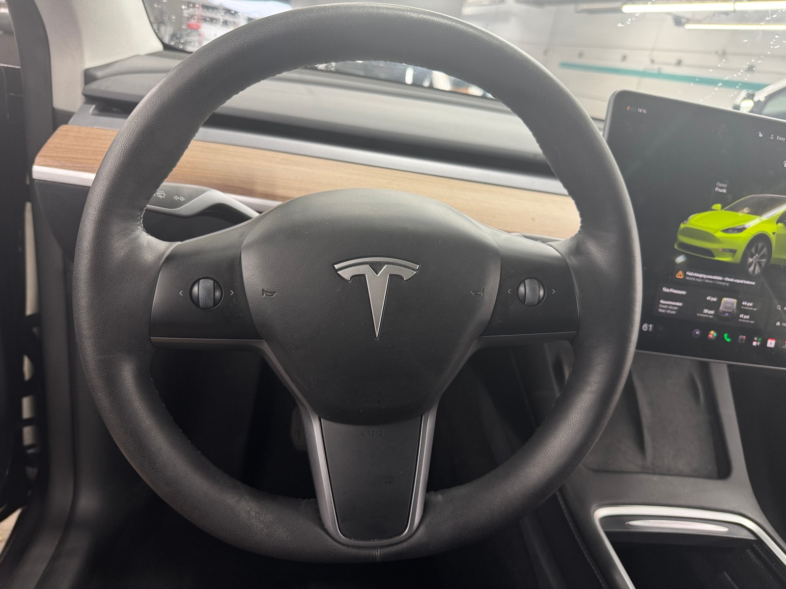 Thumbnail: 2023 Tesla Model Y - 4
