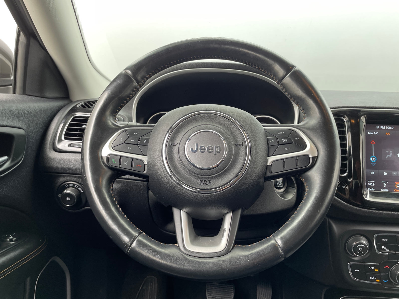 Thumbnail: 2018 Jeep Compass - 4