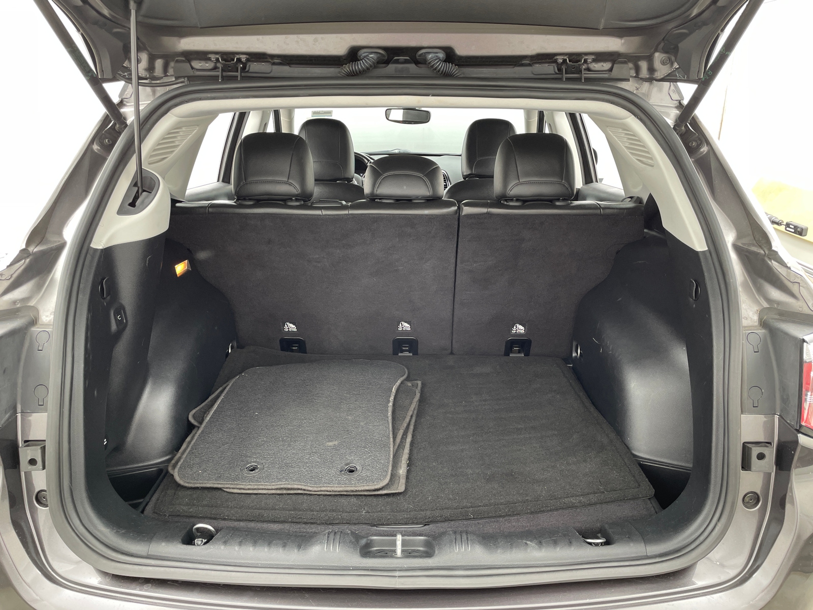 Thumbnail: 2018 Jeep Compass - 6