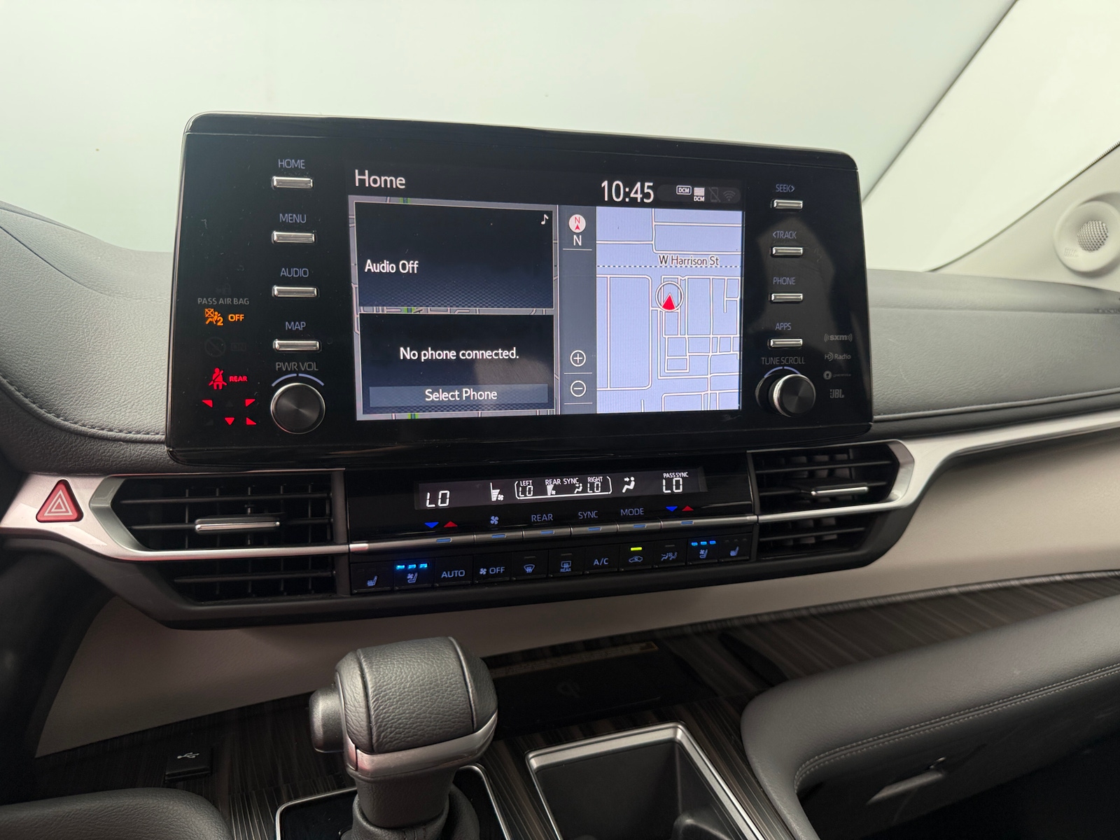 Thumbnail: 2024 Toyota Sienna - 3