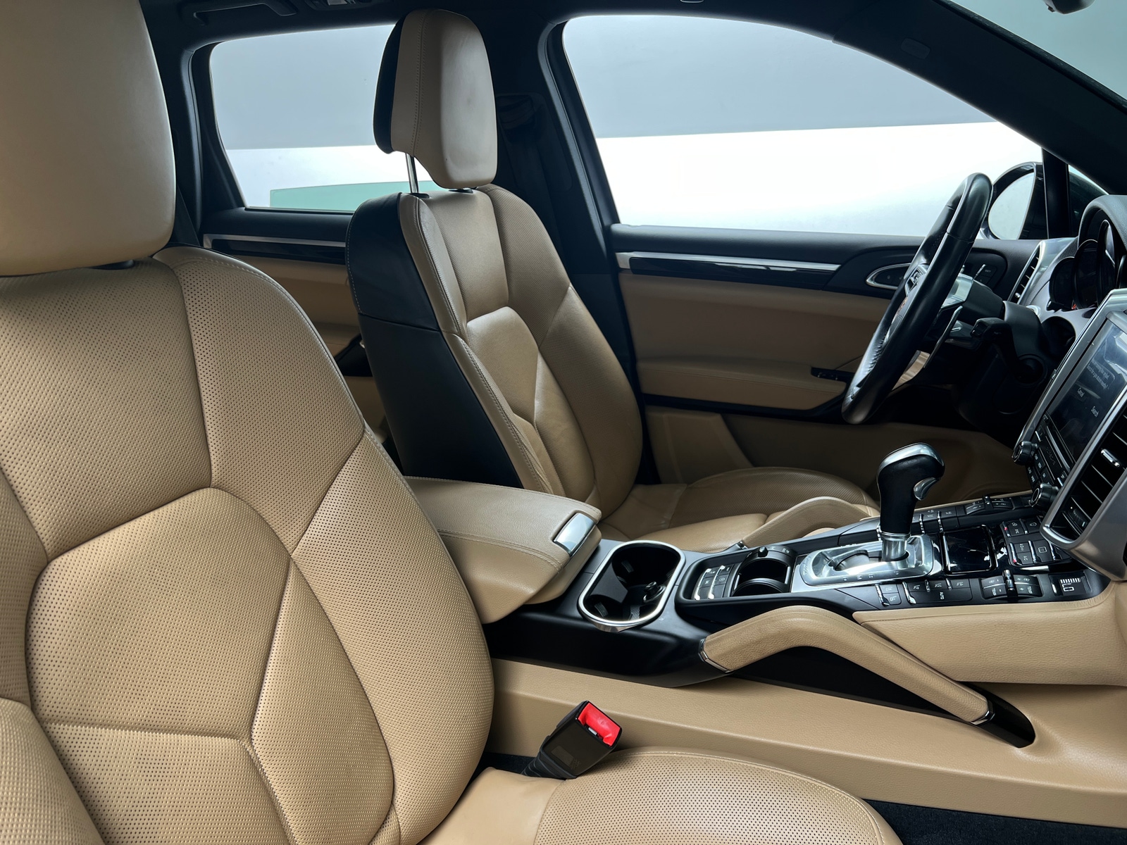 Thumbnail: 2018 Porsche Cayenne - 2