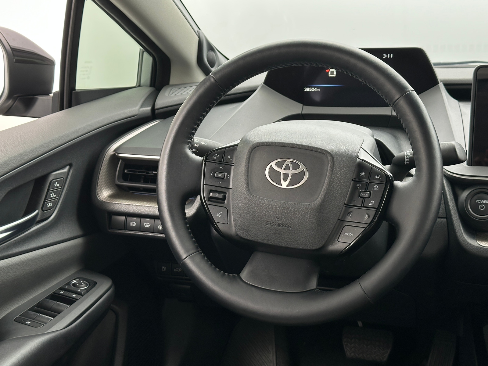 Thumbnail: 2024 Toyota Prius - 4