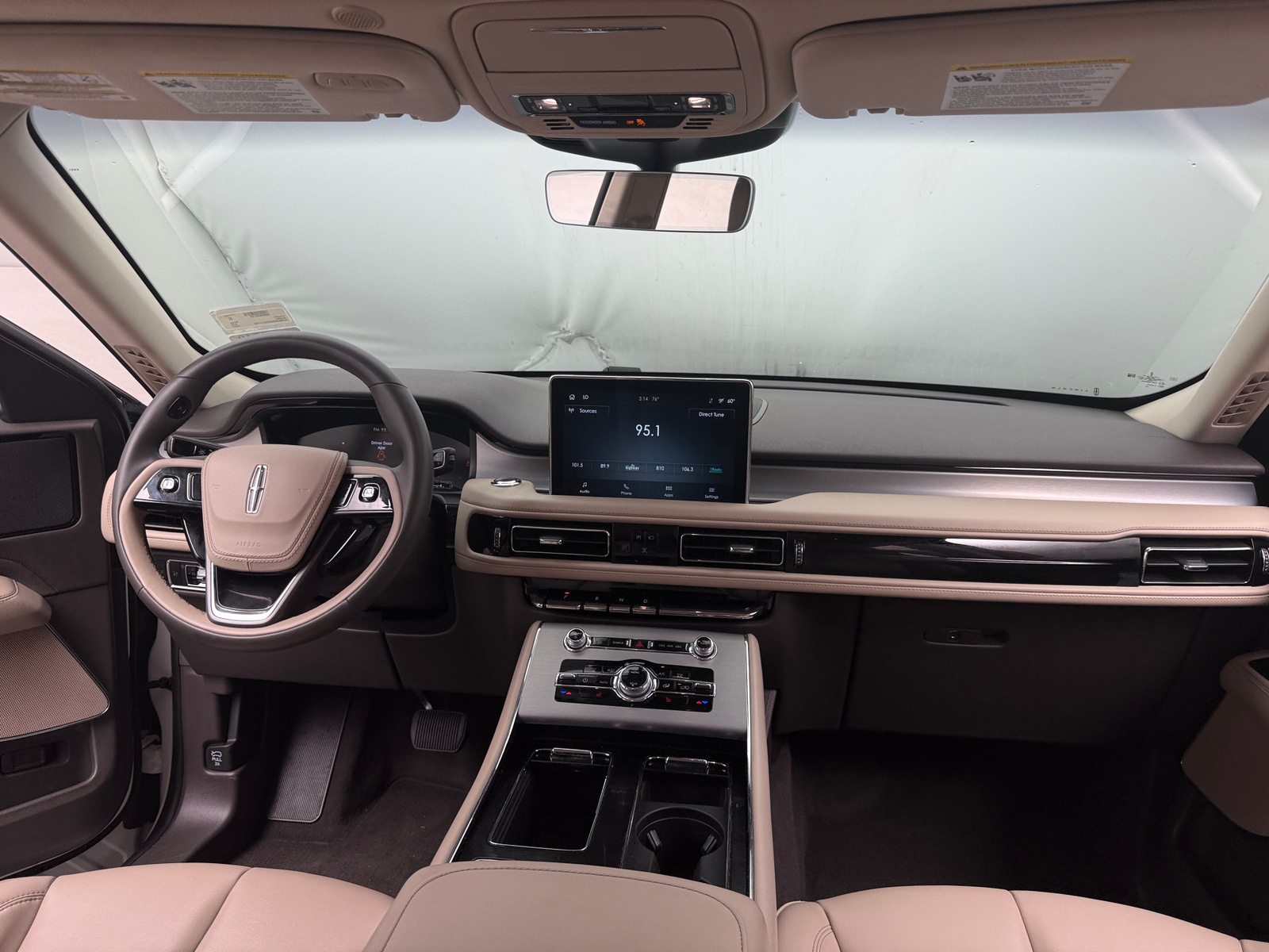 Thumbnail: 2023 Lincoln Aviator - 2