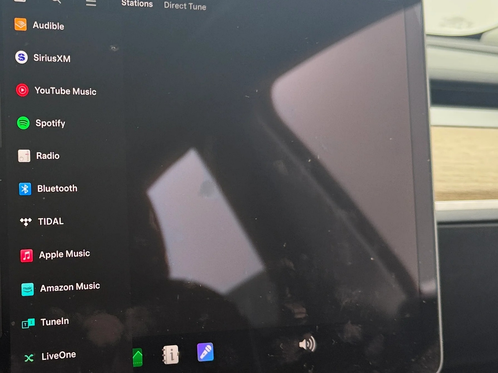 Thumbnail: 2023 Tesla Model Y - 3