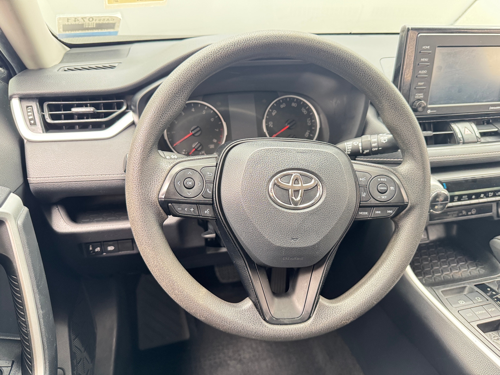 Thumbnail: 2021 Toyota RAV4 - 5