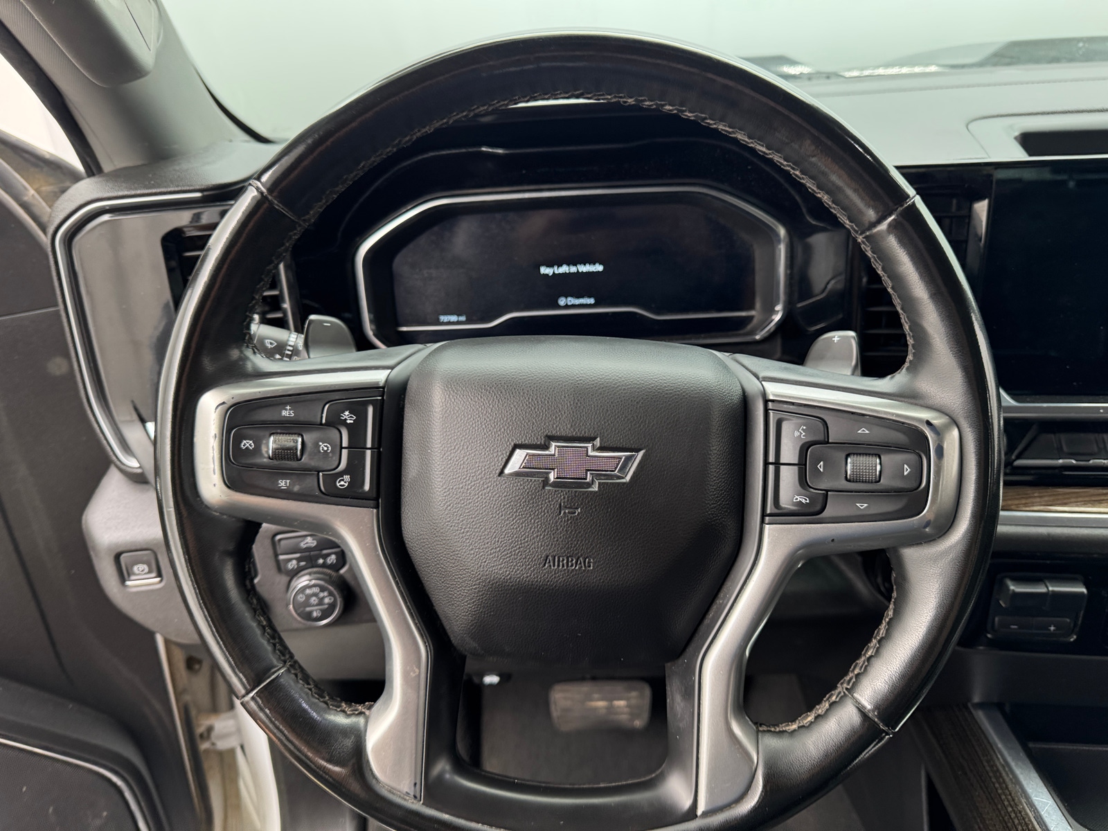 Thumbnail: 2023 Chevrolet Silverado 1500 - 5