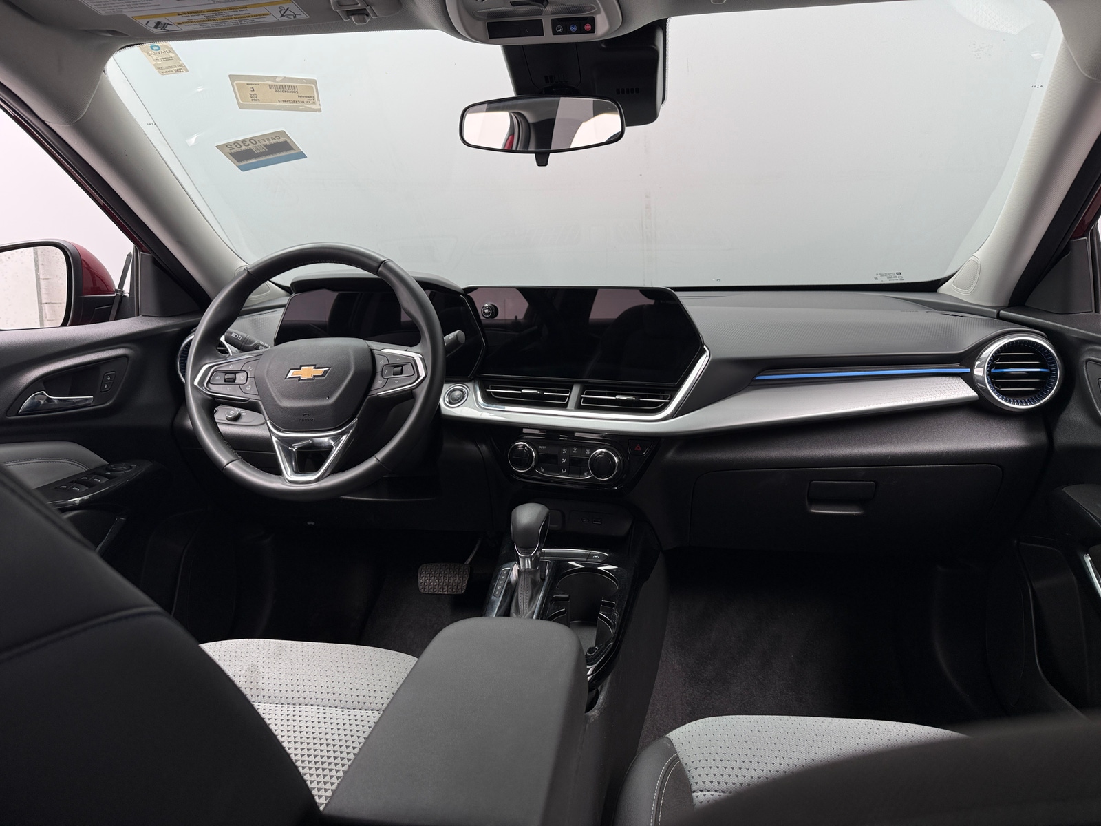 Thumbnail: 2025 Chevrolet Trax - 3