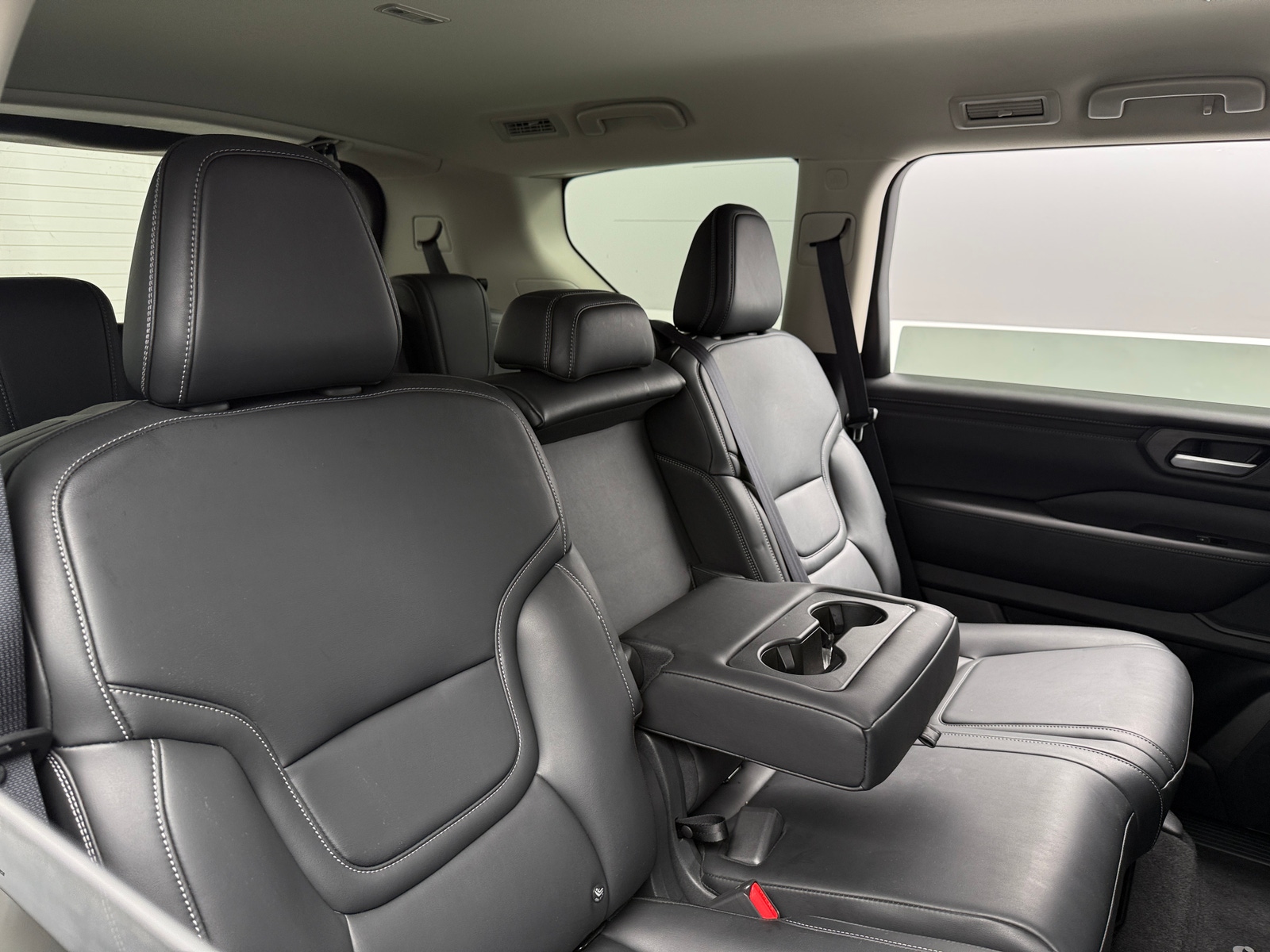 Thumbnail: 2026 Nissan Armada - 5