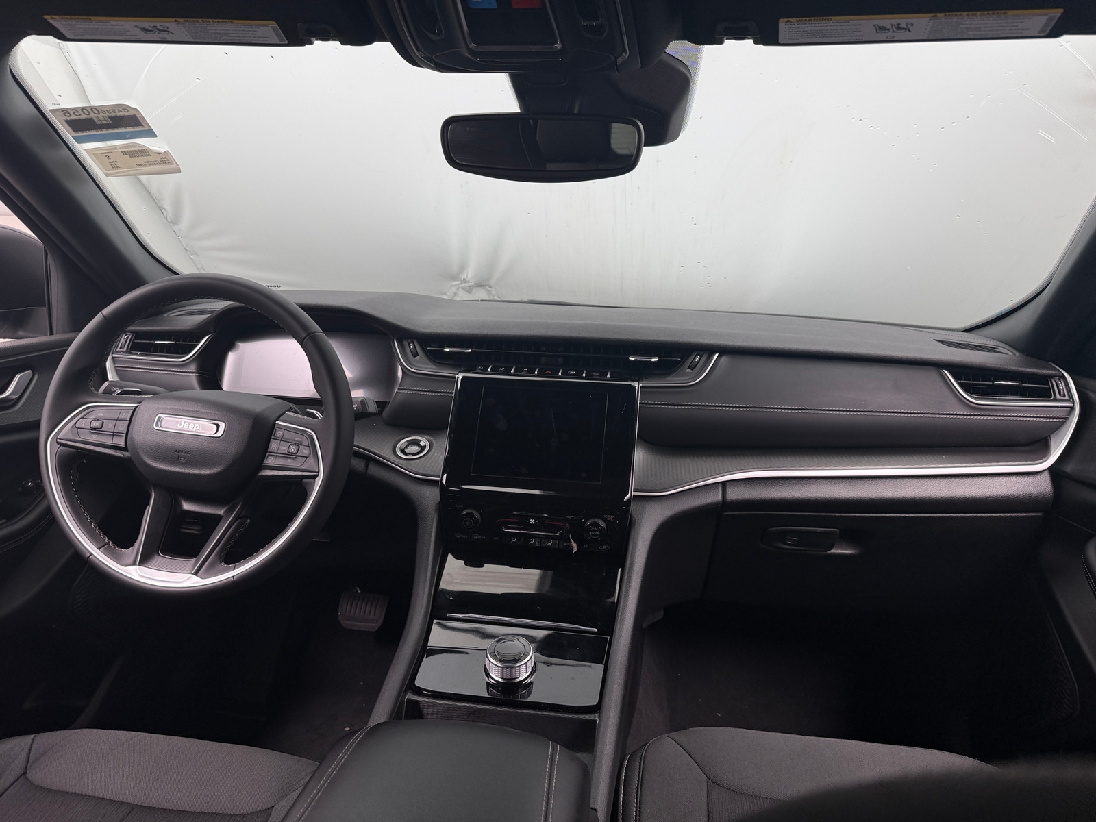Thumbnail: 2024 Jeep Grand Cherokee - 3