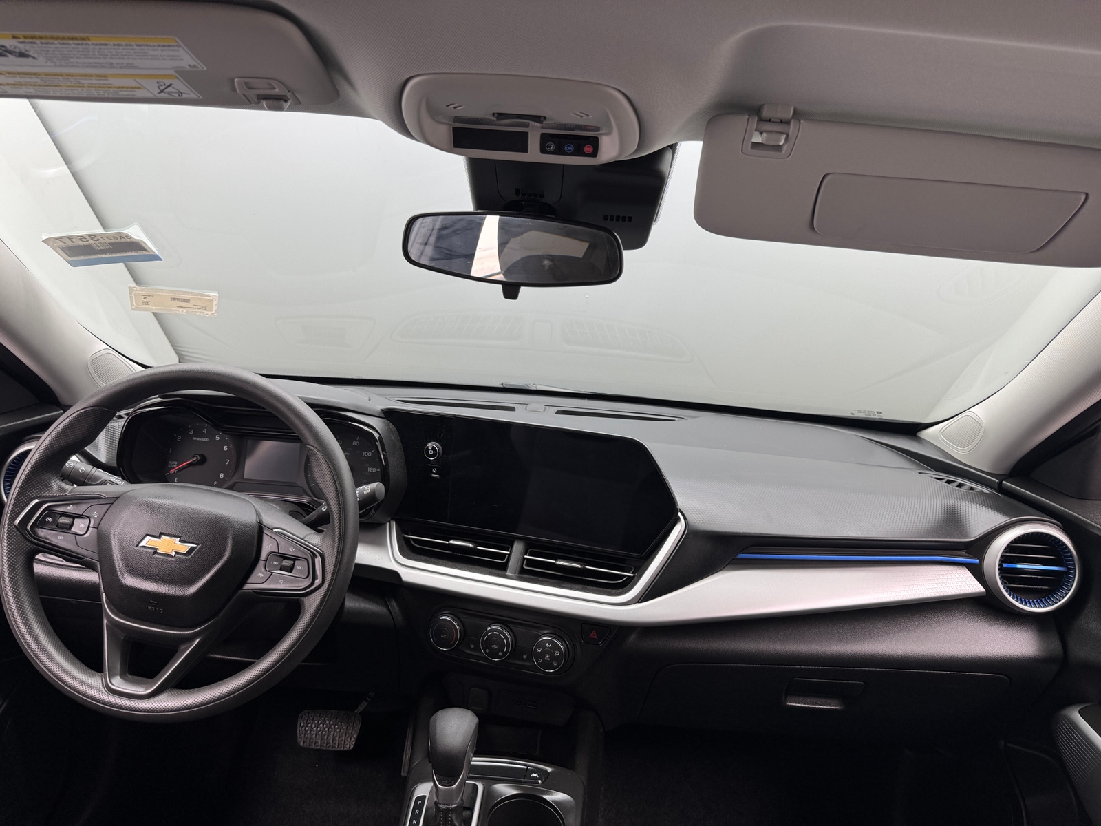 Thumbnail: 2024 Chevrolet Trax - 3