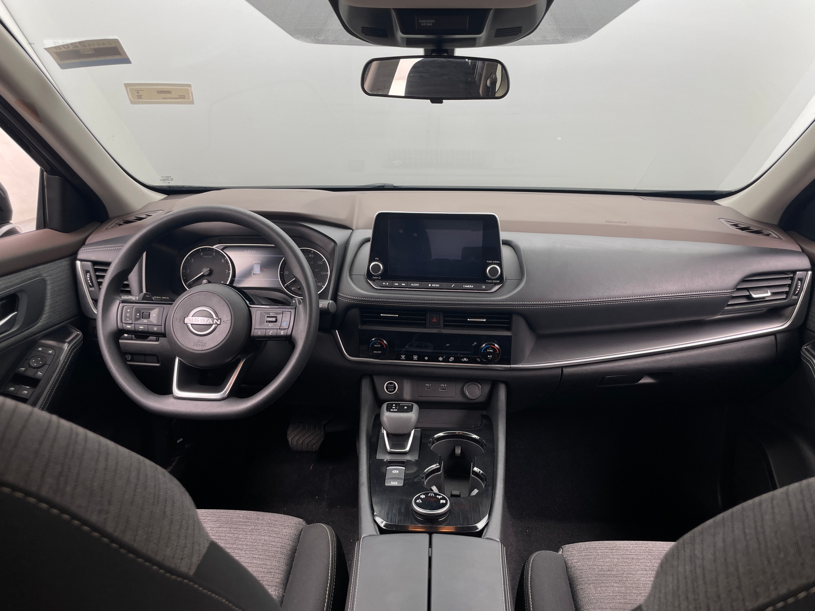 Thumbnail: 2023 Nissan Rogue - 3