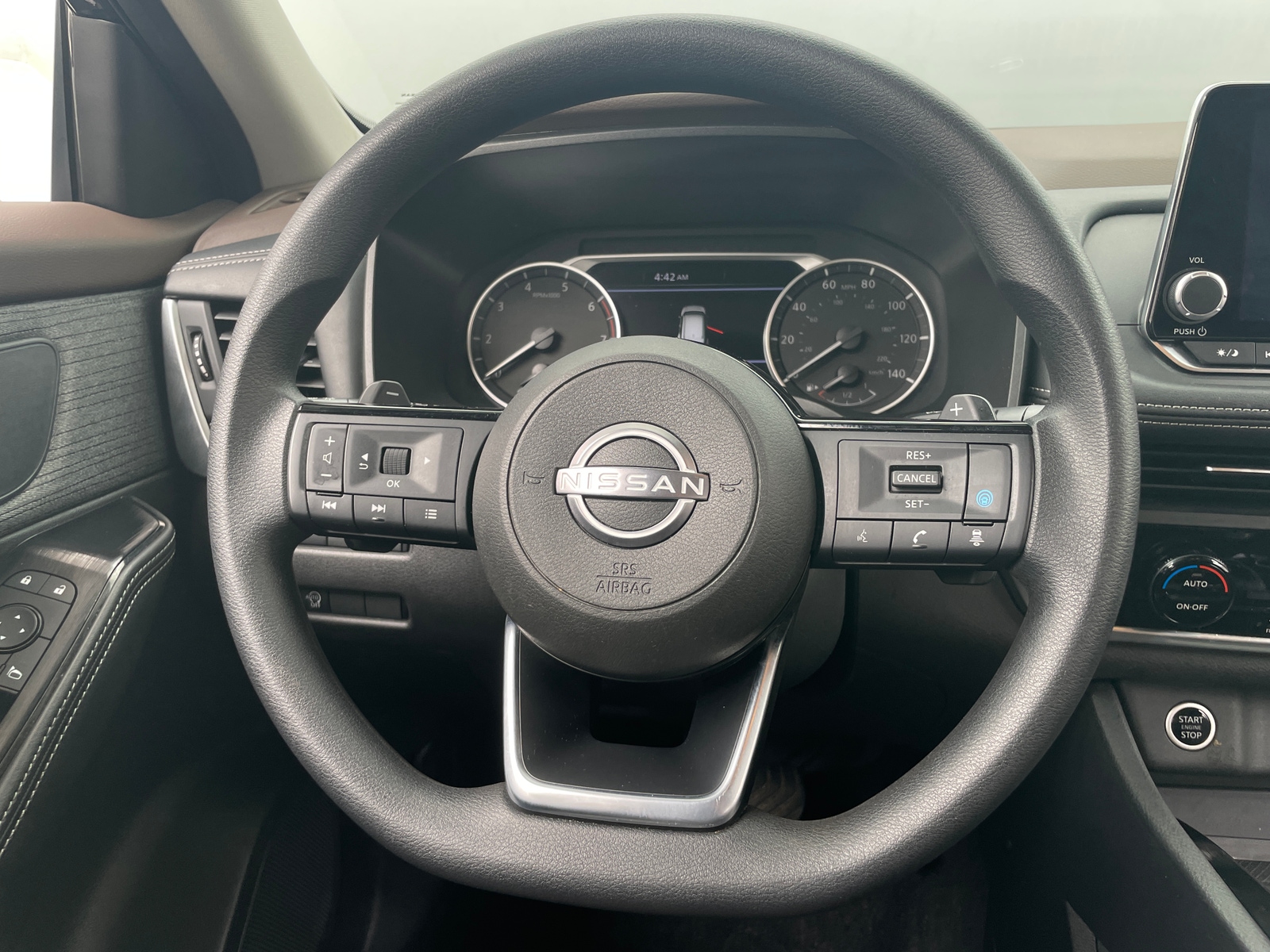 Thumbnail: 2023 Nissan Rogue - 5